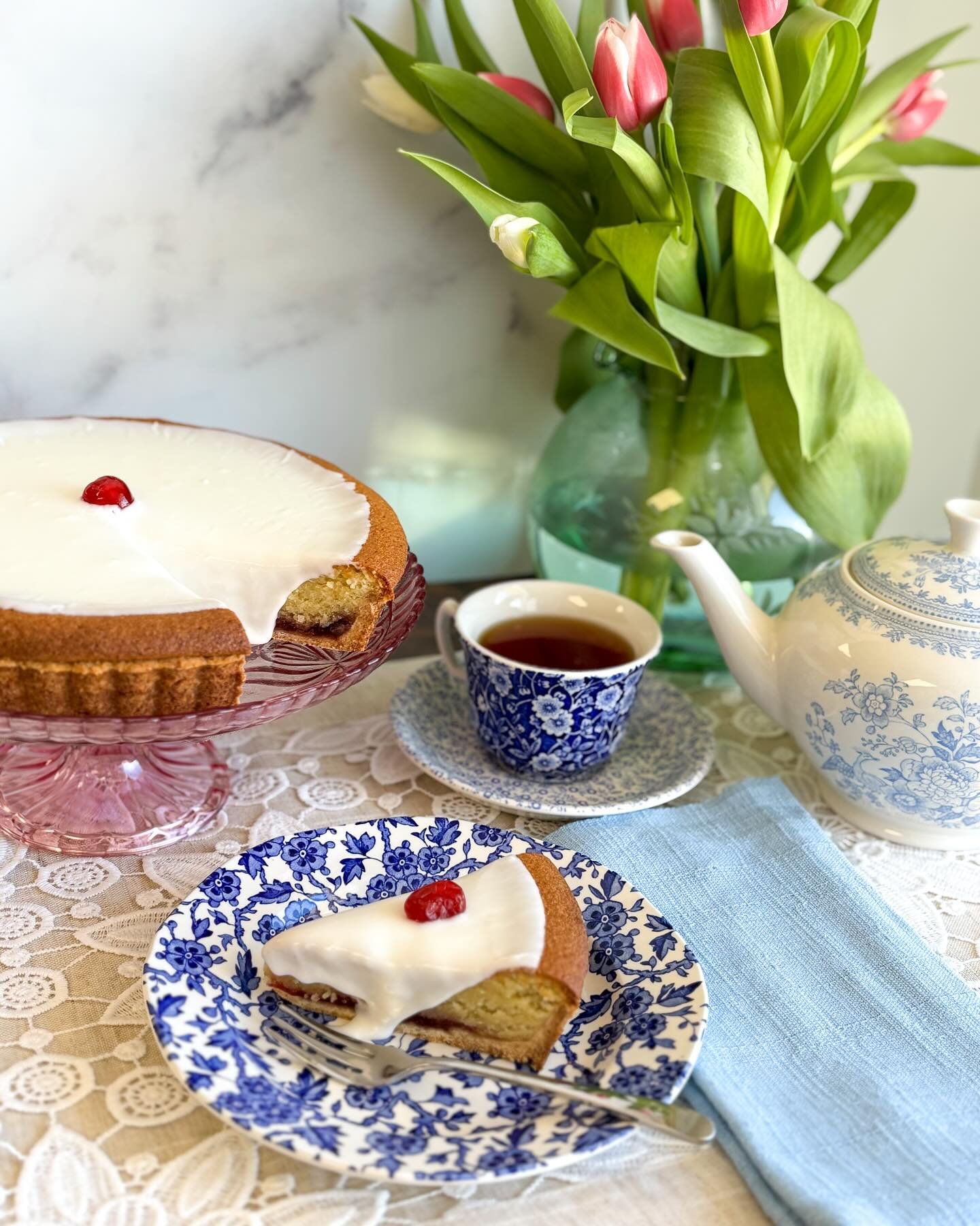 We are open today from 9-2pm! 
📷: Cherry Bakewell Tart, available to order  at houseofmarmalade757.com under our Shop page. 
.
.
.
 #757local #757
#nfk #vabeach #chesapeakeva
#shopsmall #shoplocal757 #suffolkva
#757baker #localbakery #757bakery #bri