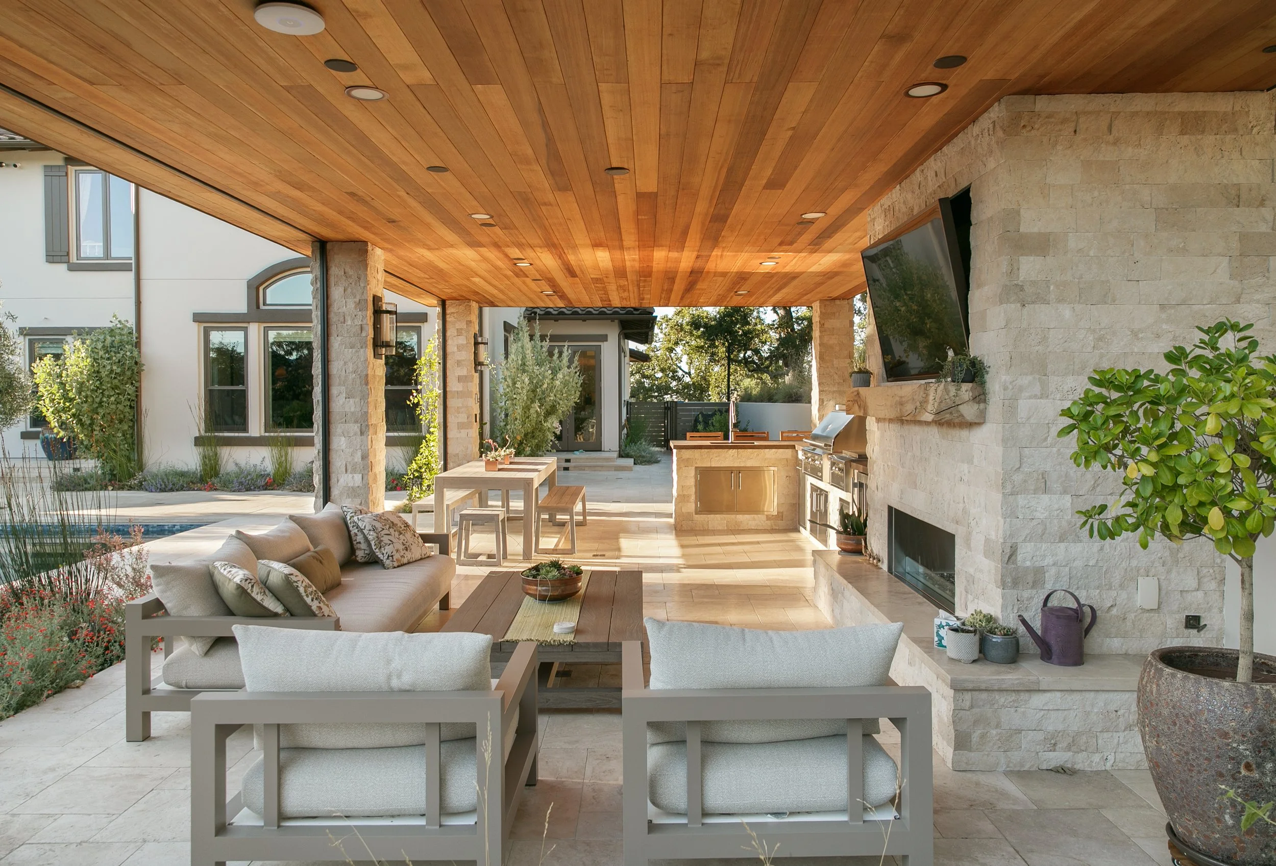 hillside-estate-landscape-design-pool-outdoor-living-east-bay12.jpg