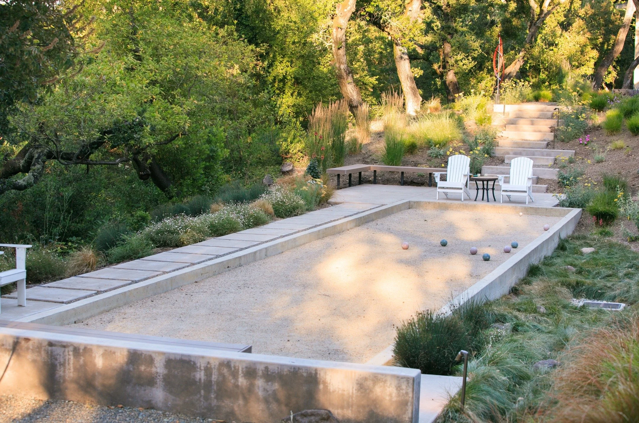 Golden hour, good company, and a little friendly competition. Outdoor spaces designed for play but most importantly connection ✨ #getoutdoors 

#landscapedesignbuild #outdoorlivingspace #bocceball #goldenhour #bayareadesign #playmatters #landscapearc