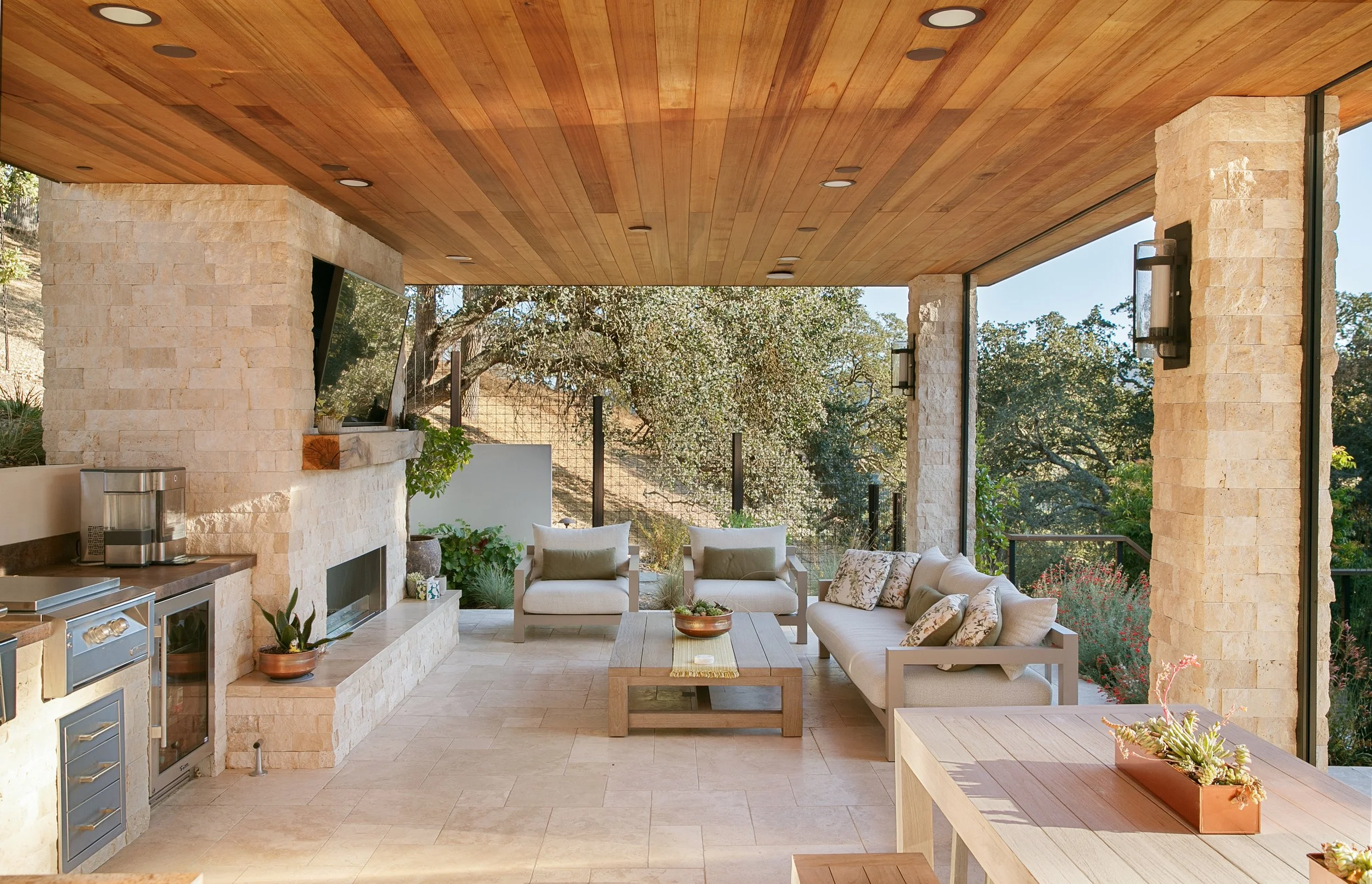 hillside-estate-landscape-design-pool-outdoor-living-east-bay14.jpg