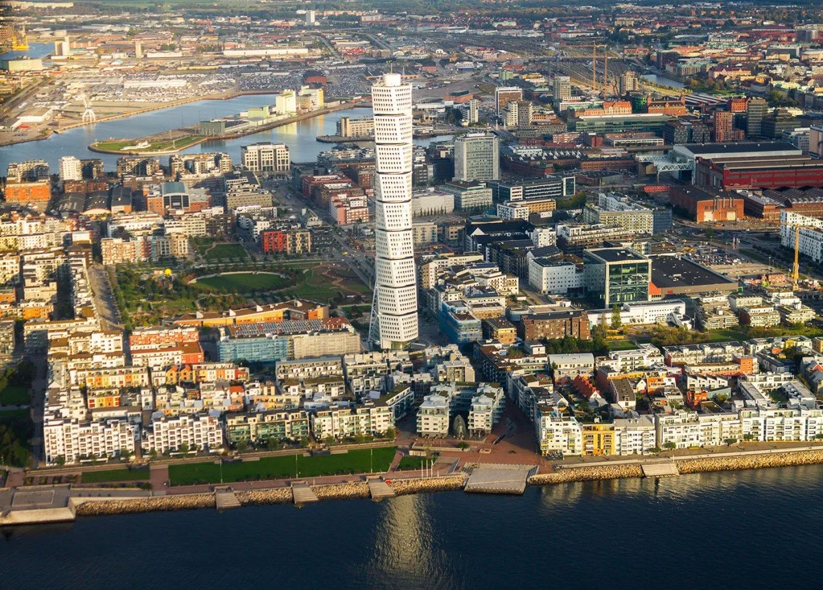 aerial-view-of-turning-torso-residential-skyscrape-2025-04-01-08-22-18-utc_ABQOrC.jpg