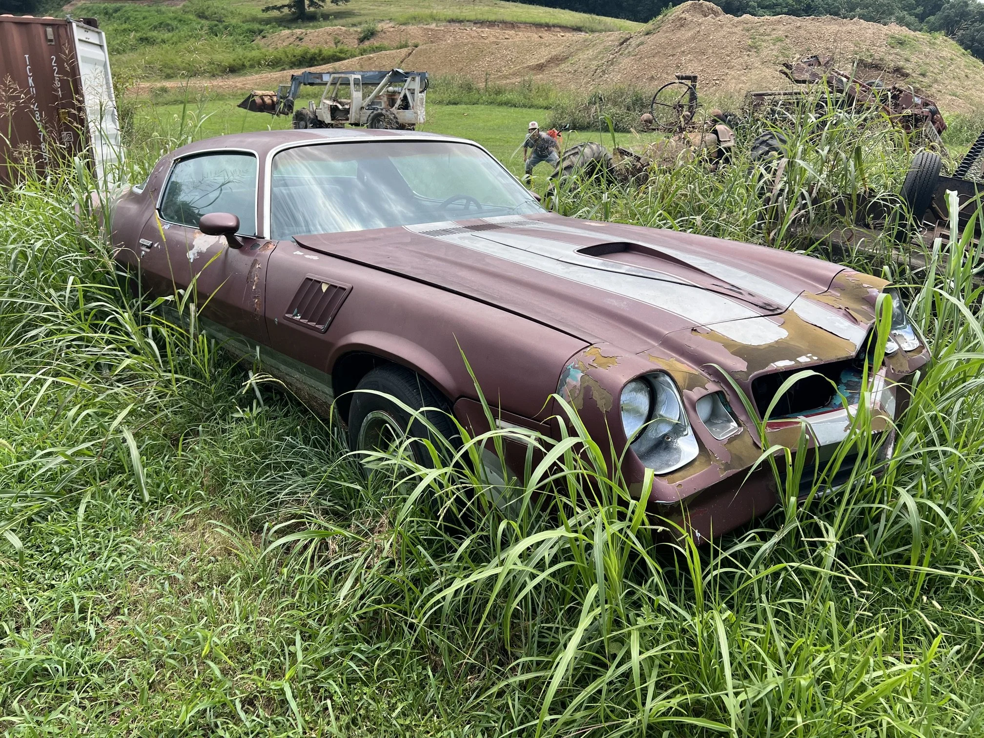 oldcar.jpeg