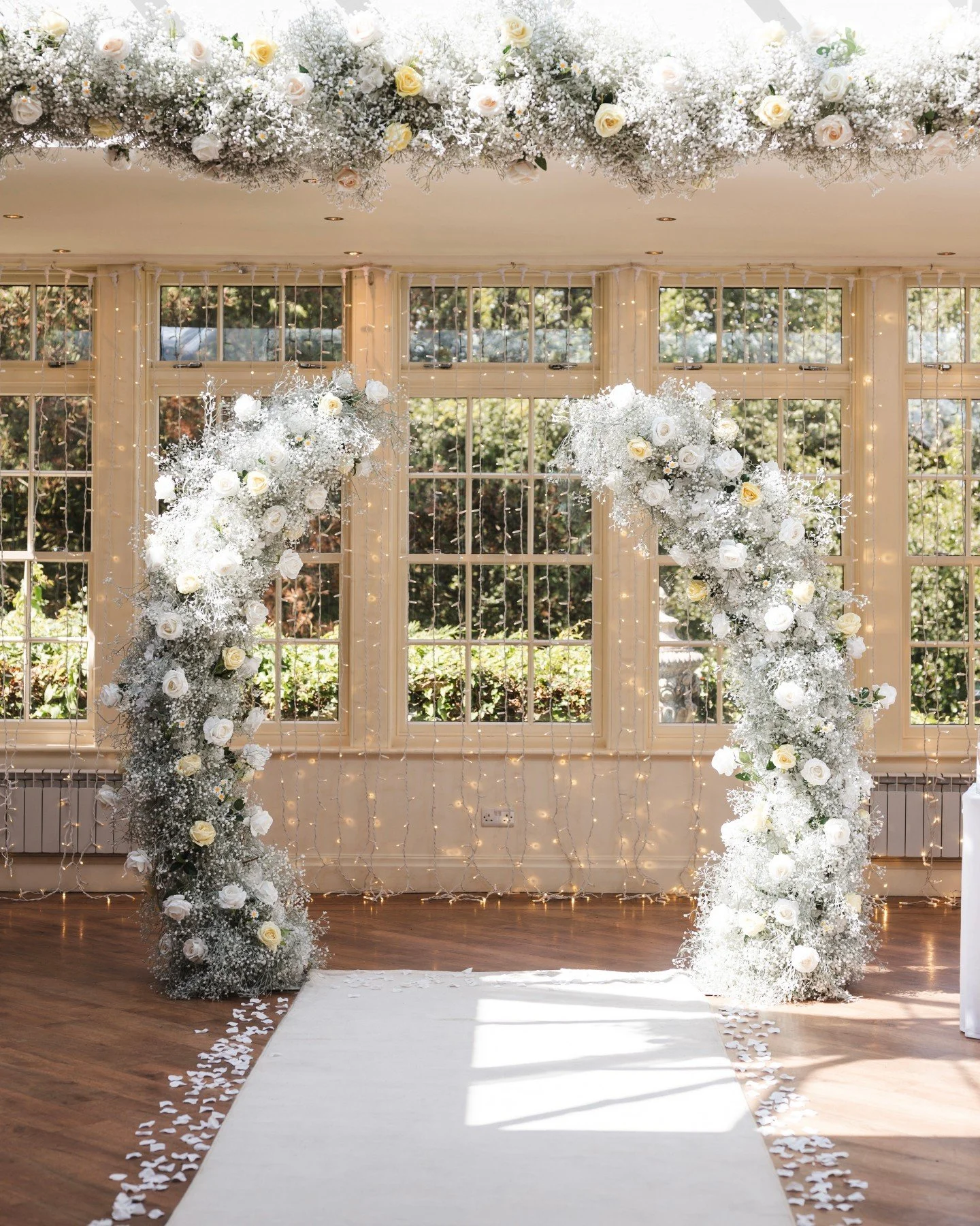 Lemon-inspired weddings are giving us all the spring/summer vibes 😍🍋

This zesty, Italian-inspired theme is already proving to be a huge hit for 2026/27 weddings &amp; we're not shocked ~ from fresh floral arches to styled tables, it brings a cheer
