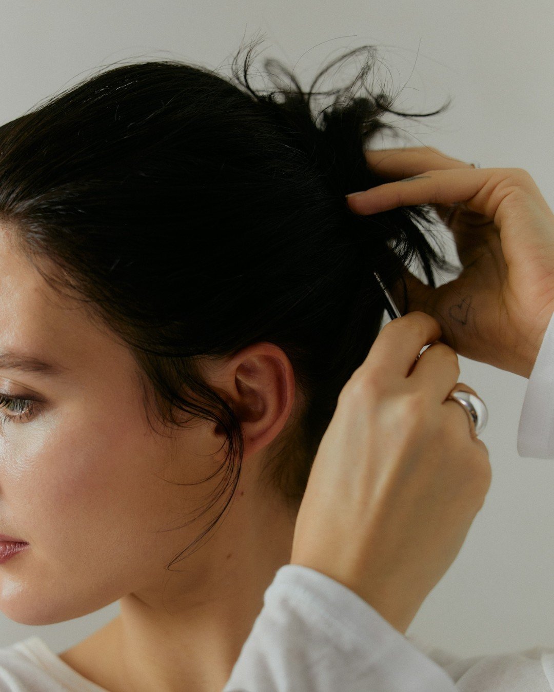 Clinical skin and body care, designed with real life in mind.

Elysian Rose now accepts Alle Payment Plans, powered by Cherry, offering a more flexible way to move forward with professional care focused on advanced aesthetics and wellness. Whether in