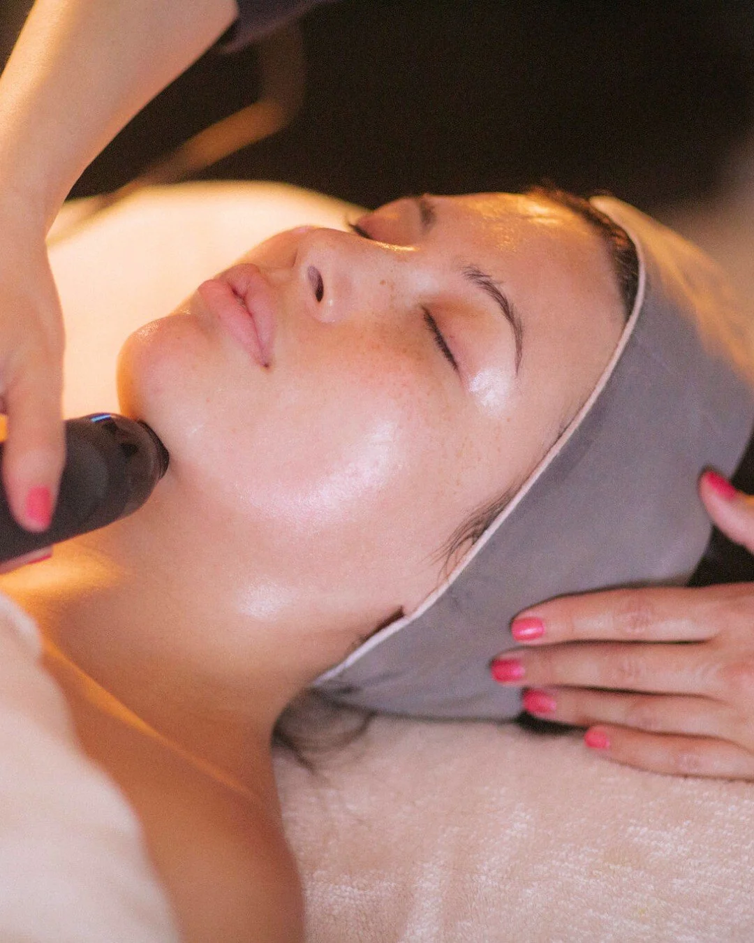 Radio Frequency Skin Tightening &mdash; clinically proven to reduce wrinkles and boost collagen production.

It feels like a hot stone massage &mdash; calming and restorative.

Experience firmer, more youthful-looking skin.

RF is featured in our Col