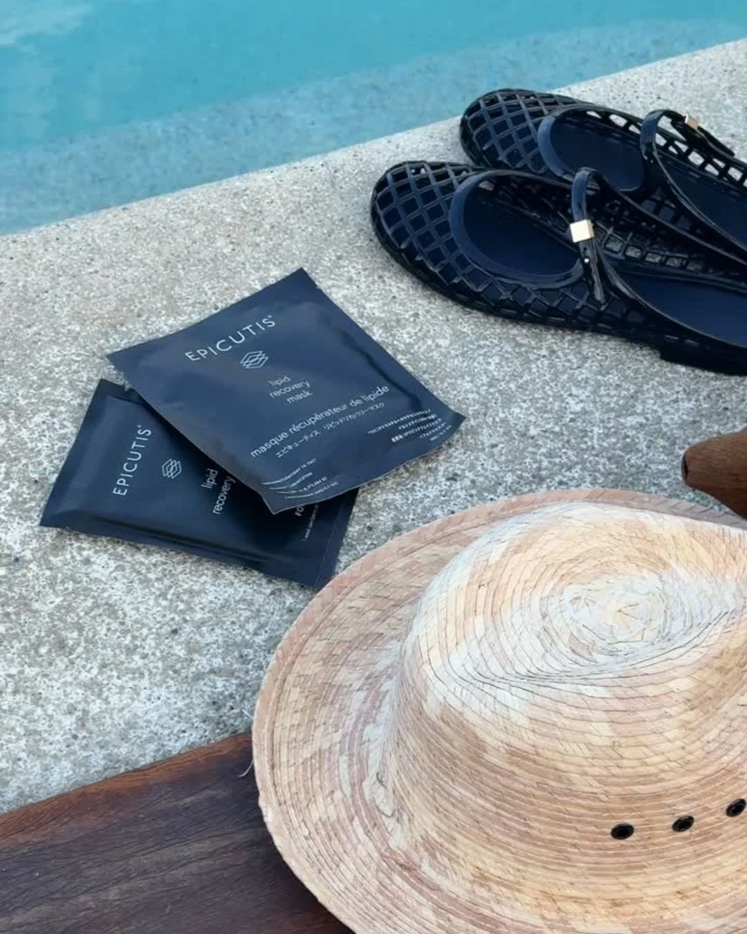 It&rsquo;s finally locals&rsquo; summer in Encinitas. ☀️🌊 And now that the heat wave has passed, pool and beach days are a little more enjoyable.

If your skin is feeling dry, dehydrated, or stressed after long days outside, the Epicutis&reg; Lipid 