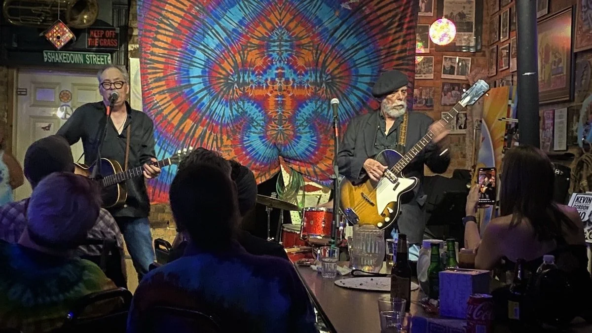 The Pope of Posters and the King of the Roadhouse