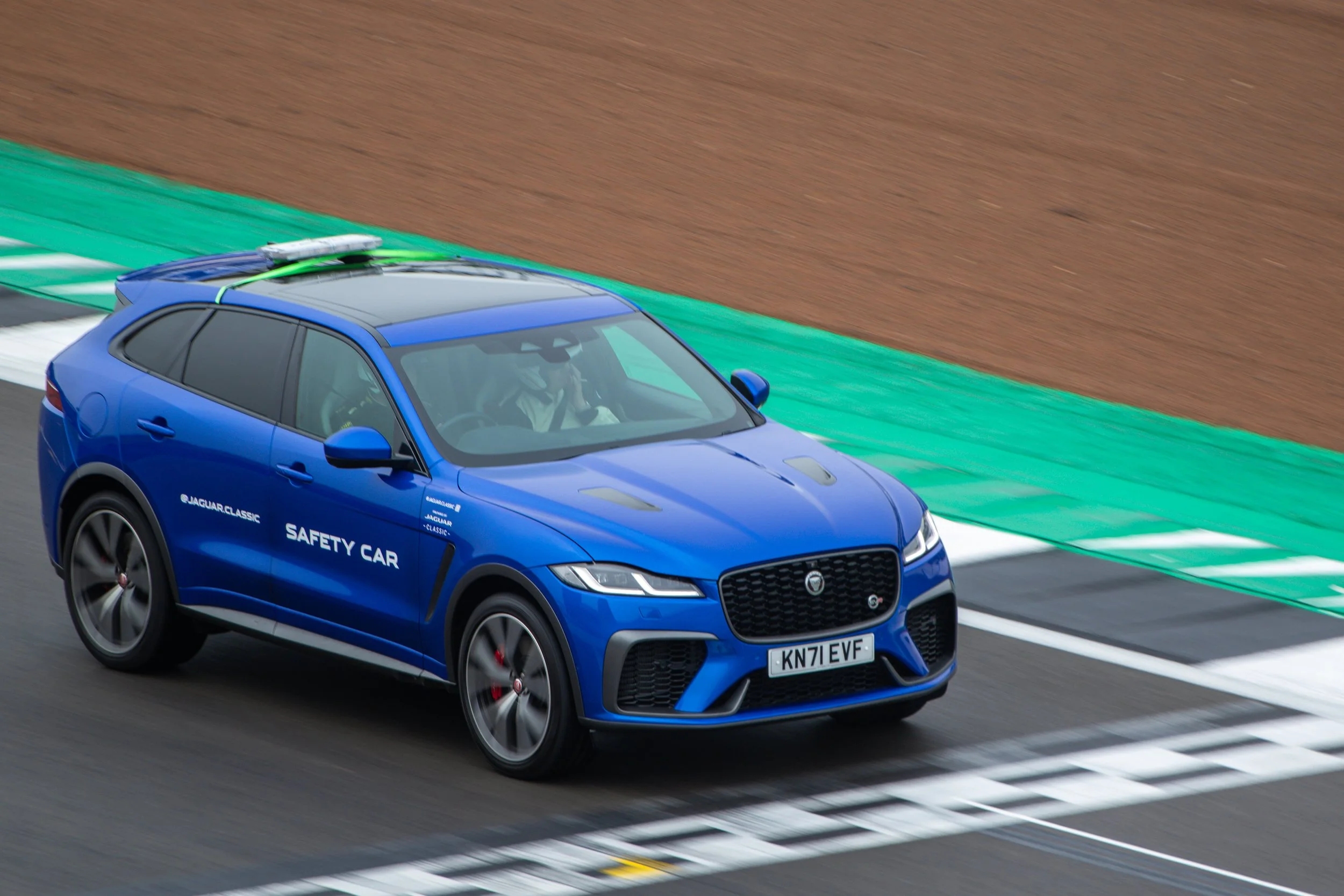 Safety Car - Copy.jpg