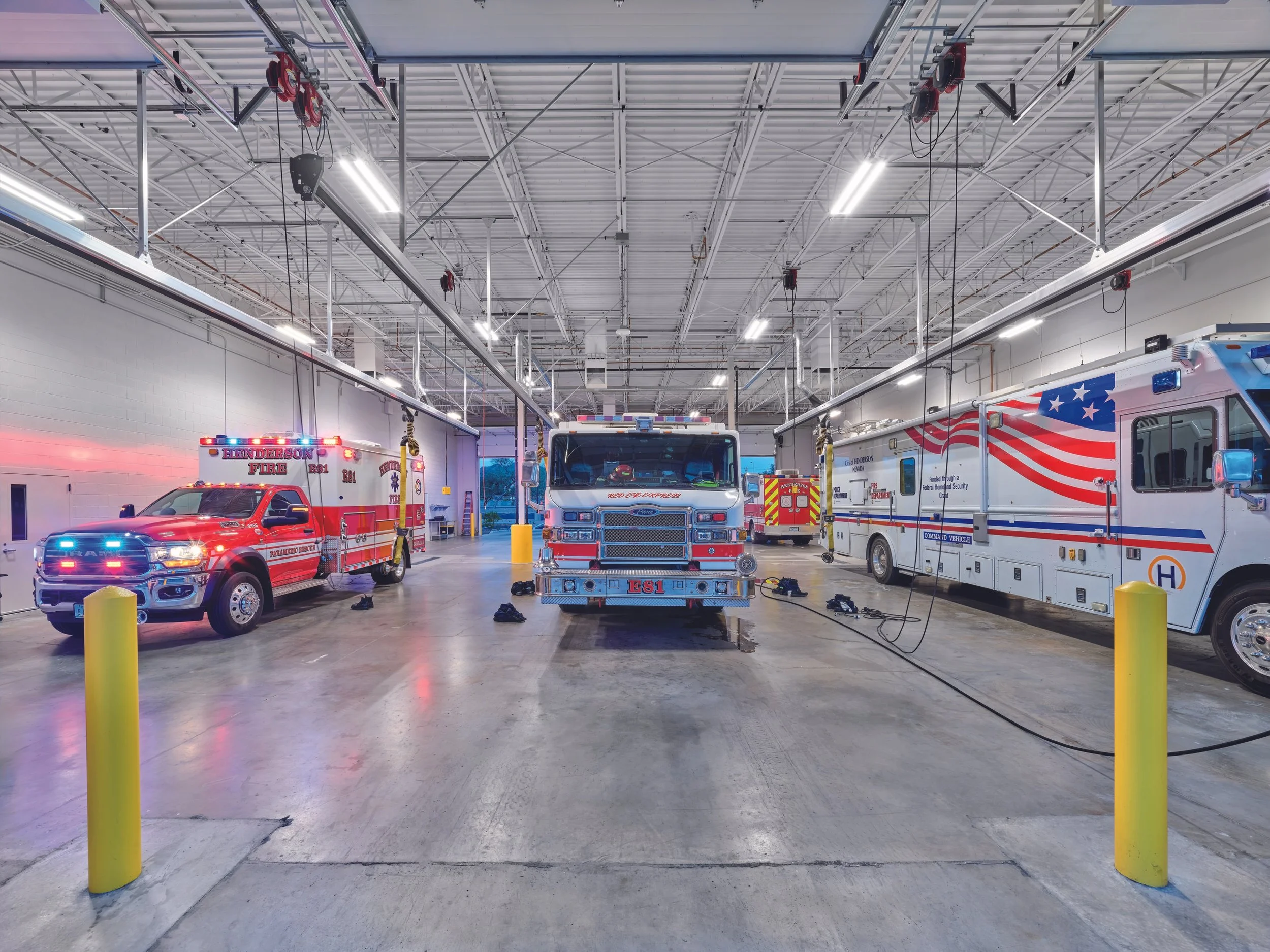 048_10029_100_Henderson_Fire_Station_81_N11_press.jpg