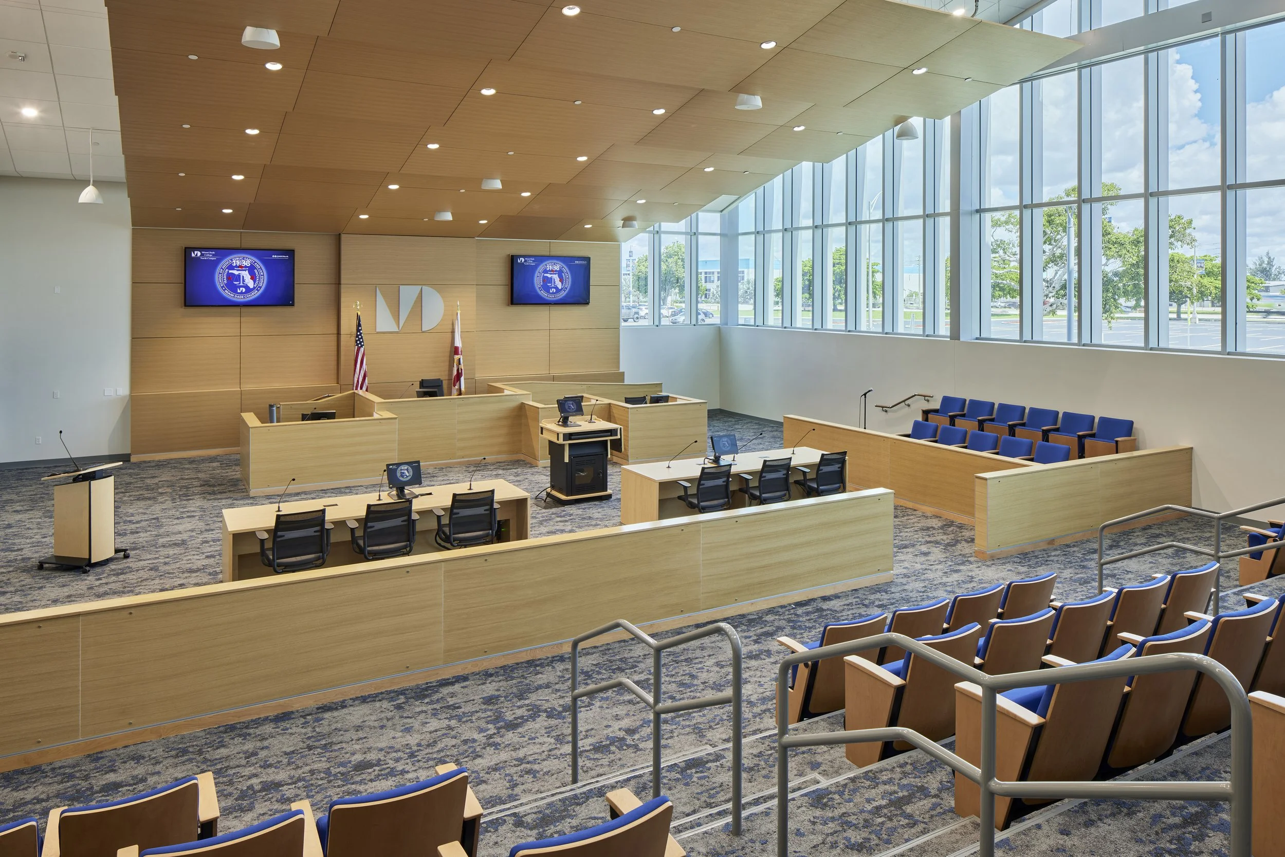 201_20011_000_Maimi-Dade College_School_of_Justice_N95_cropped_2500x1667.jpg