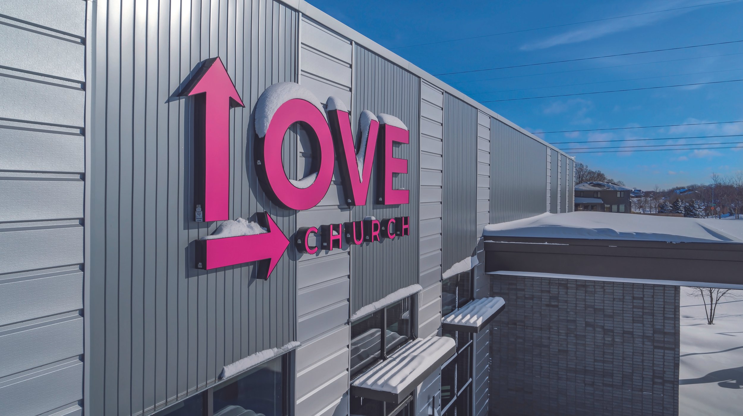 002_10182_000_LOVE_Church_N42_press.jpg