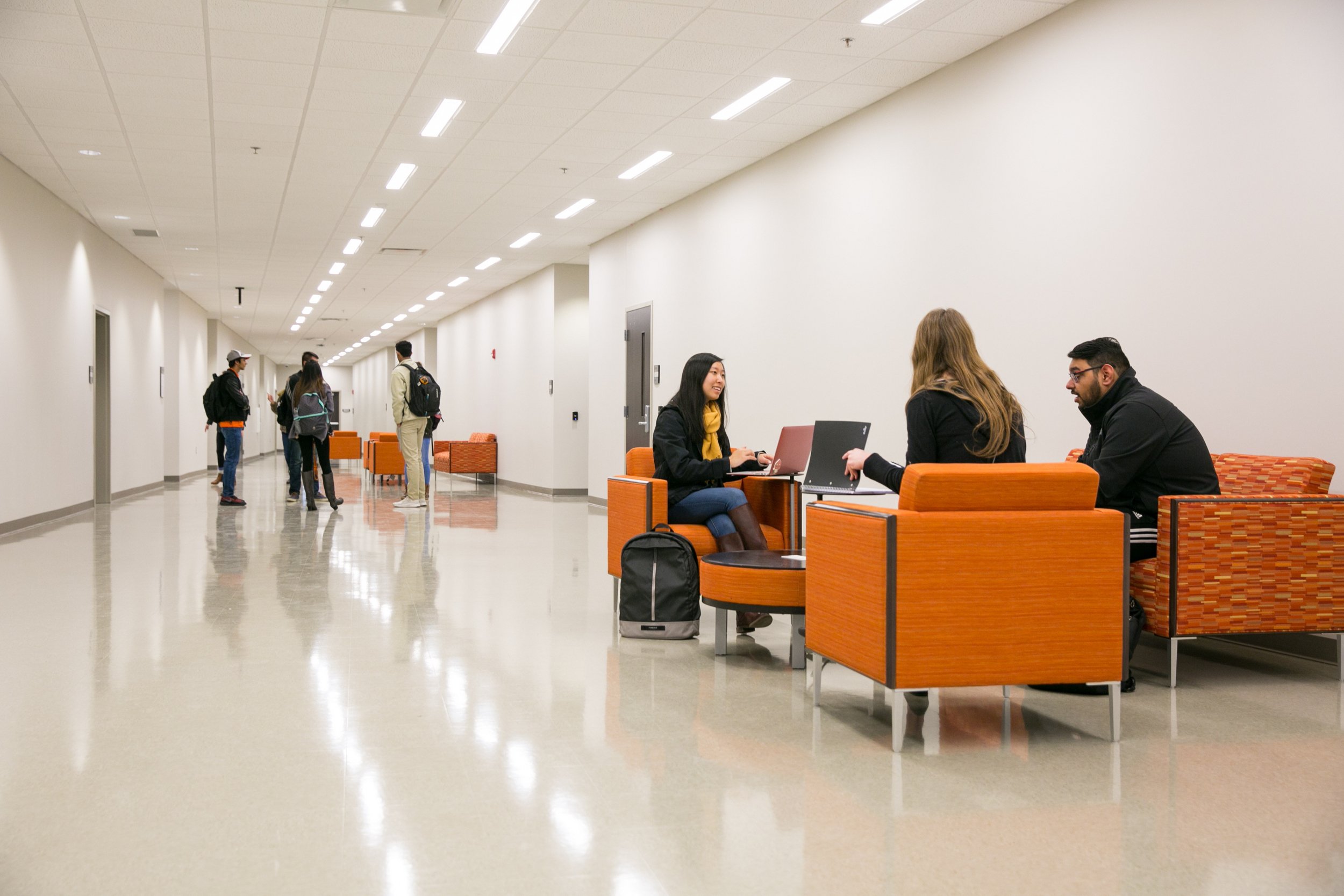 090_10038_000_N156_Mercer University_Willet Science Center.jpg