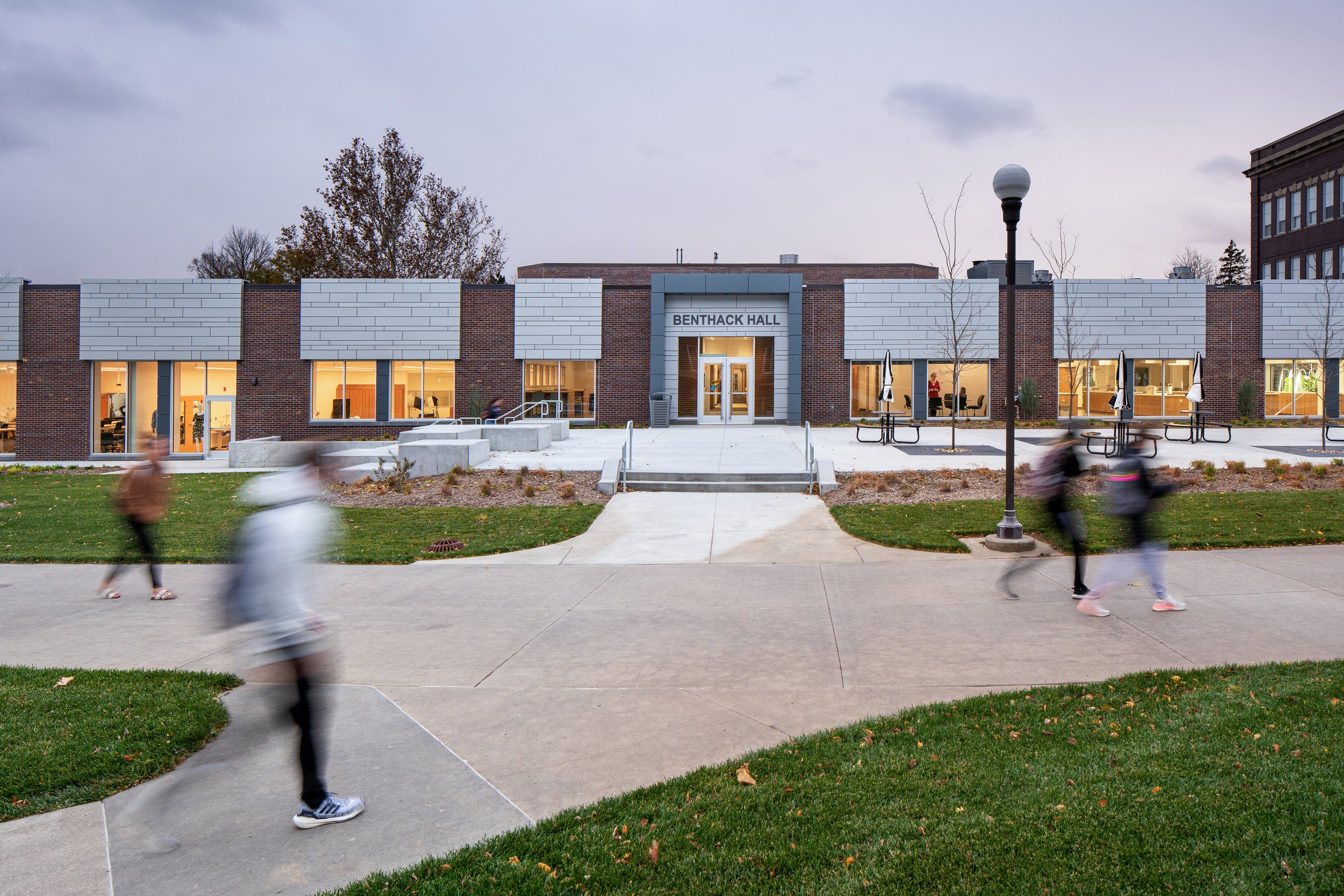 Wayne State College, Benthack Hall