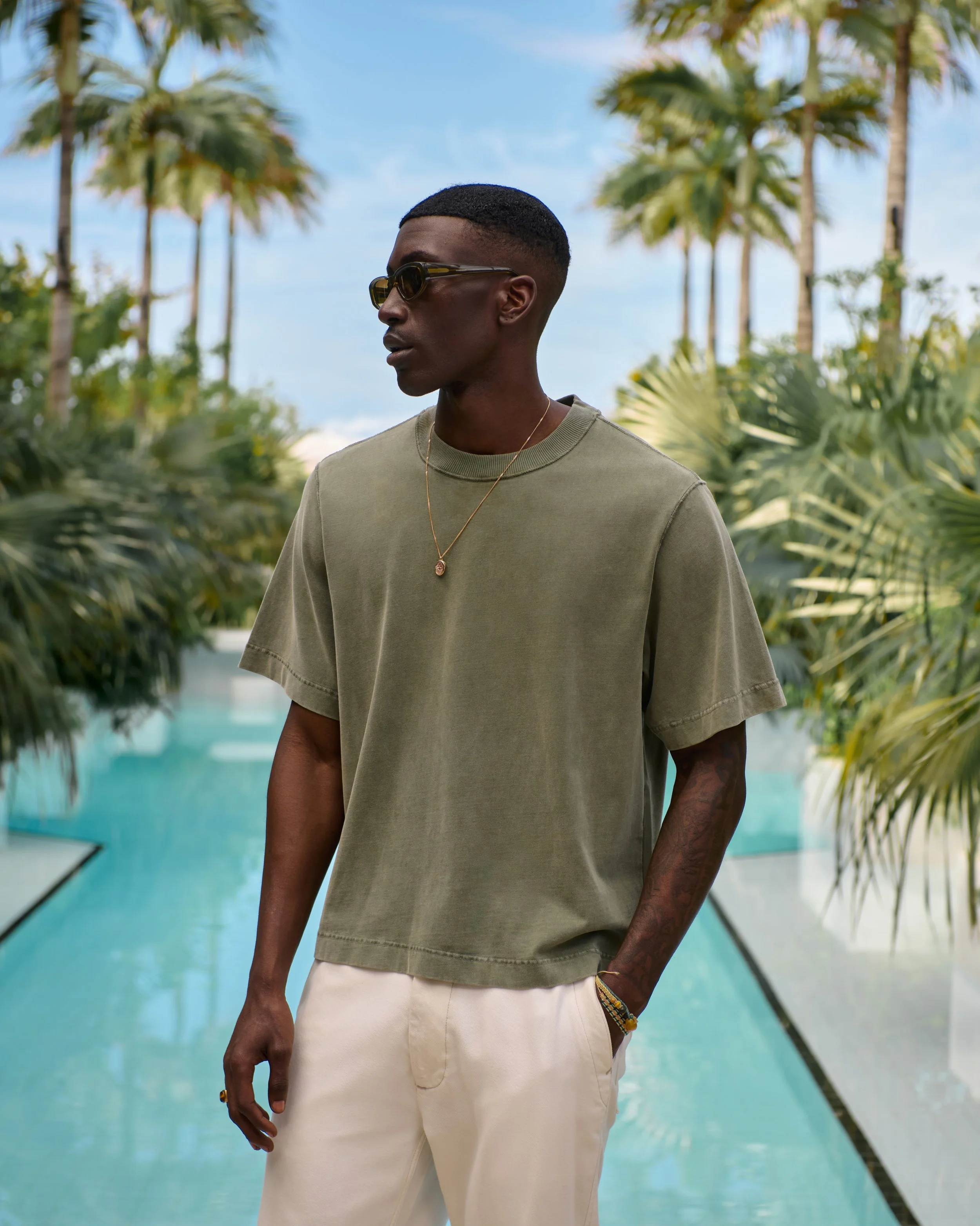 ANF_SUMMER1_2024_CAMPAIGN_ELEVATED_TEES_MENS_D3_LOOK2_19.jpeg