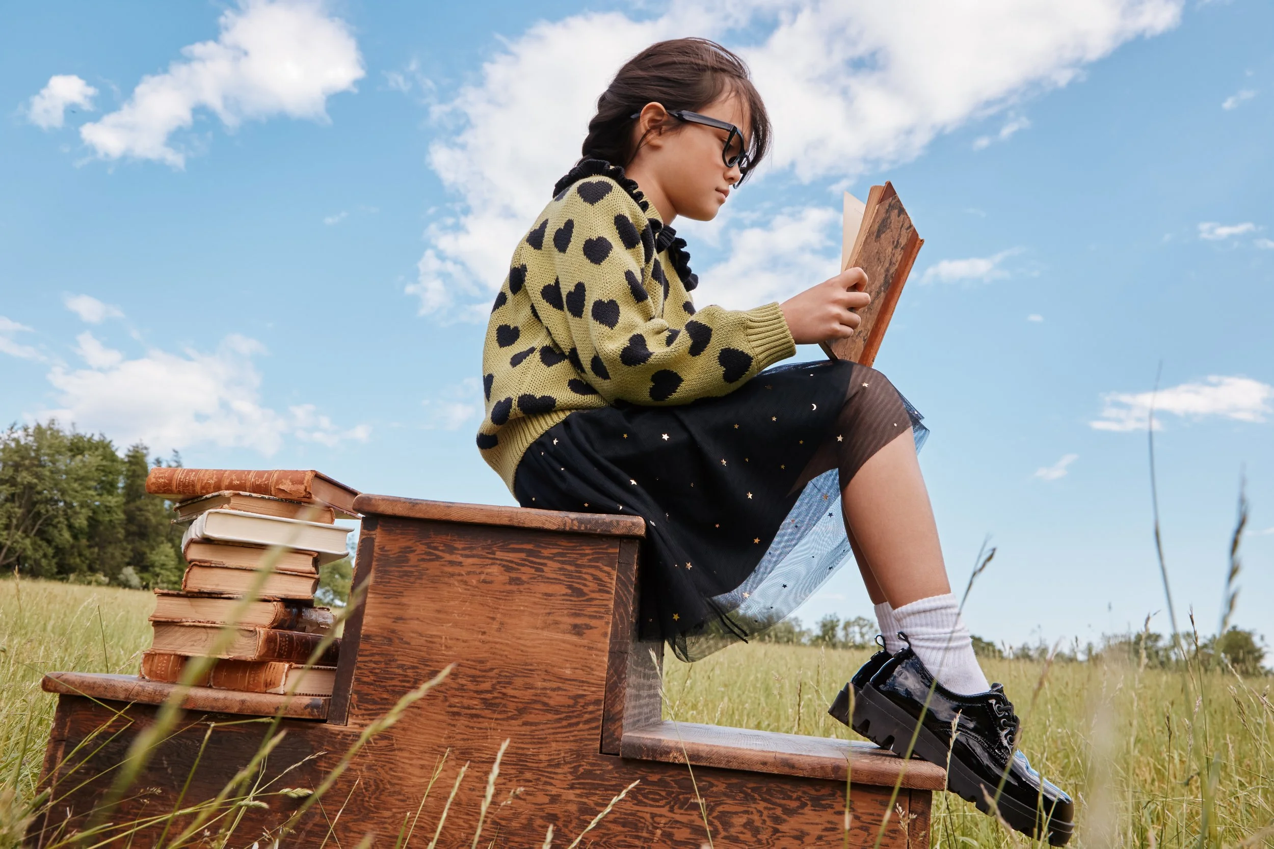 FA25_Apparel_45_013_hero 1.jpeg