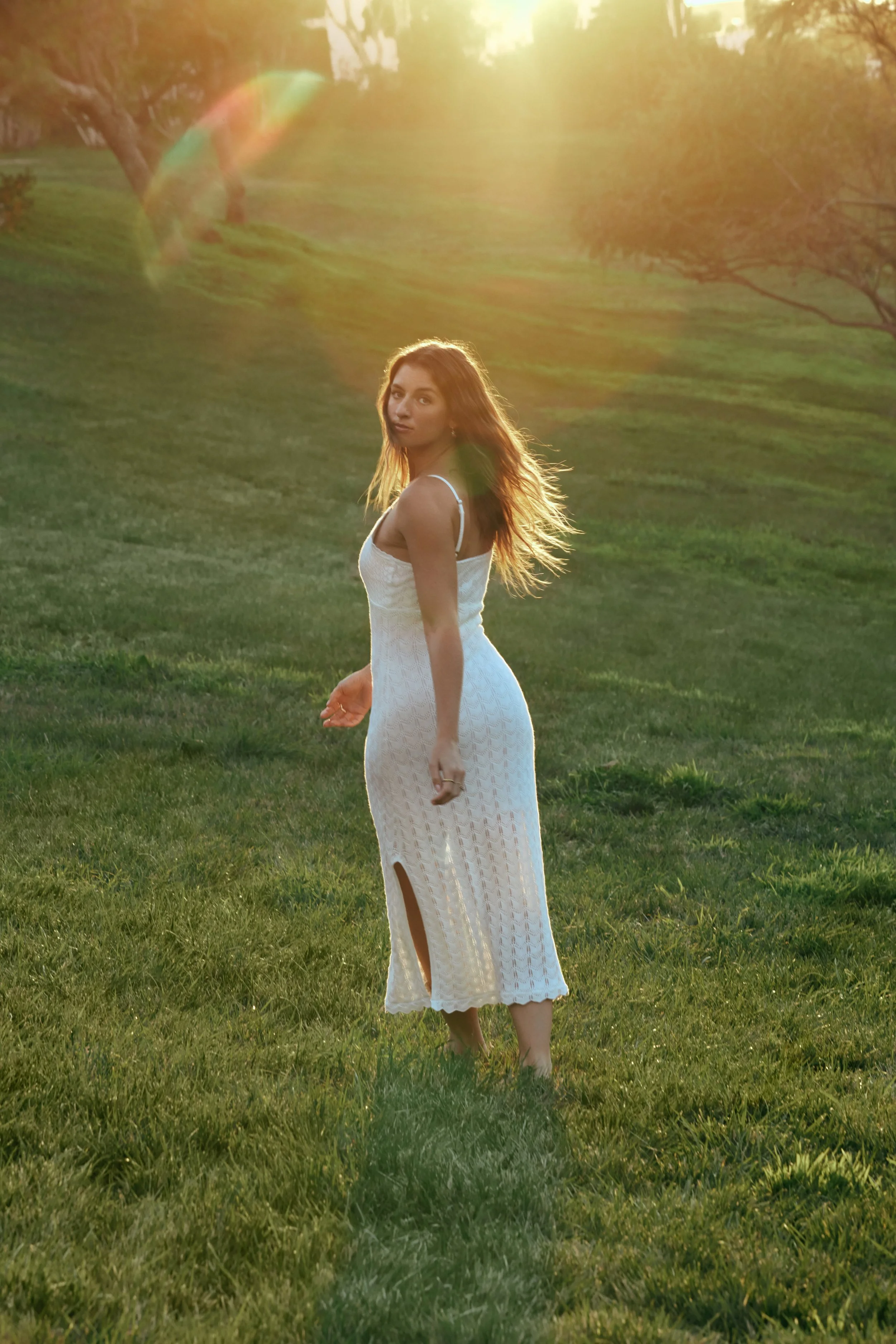 HOLLISTER_2024_SUMMER_1_CAMPAIGN_DRESSES_WOMENS_D1_GROUP3_7315 (1).jpeg