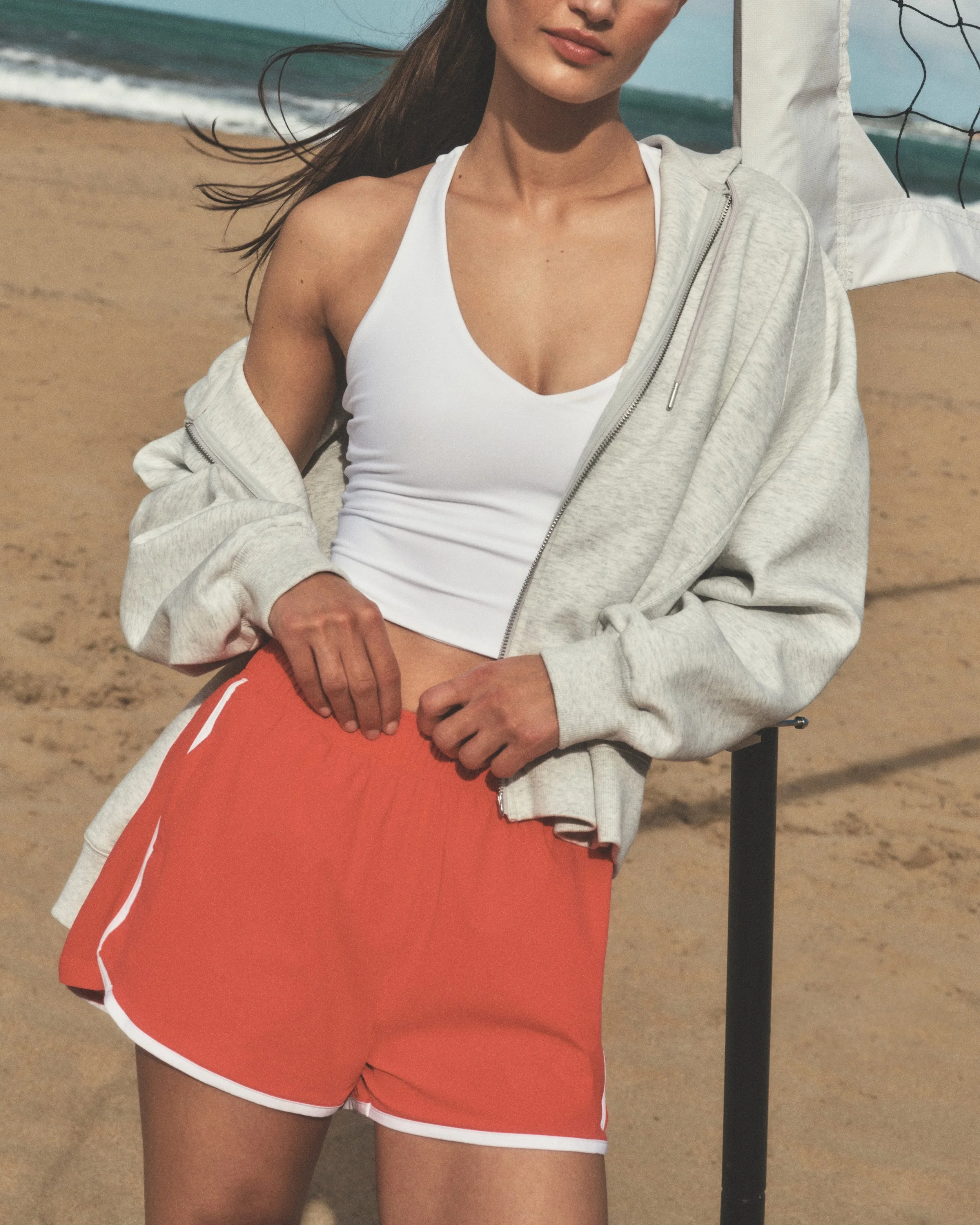ANF_SUMMER_1_2025_CAMPAIGN_YOUR_PERSONAL_BEST_WOMENS_D5_LOOK4_0228-4096x4096.jpeg