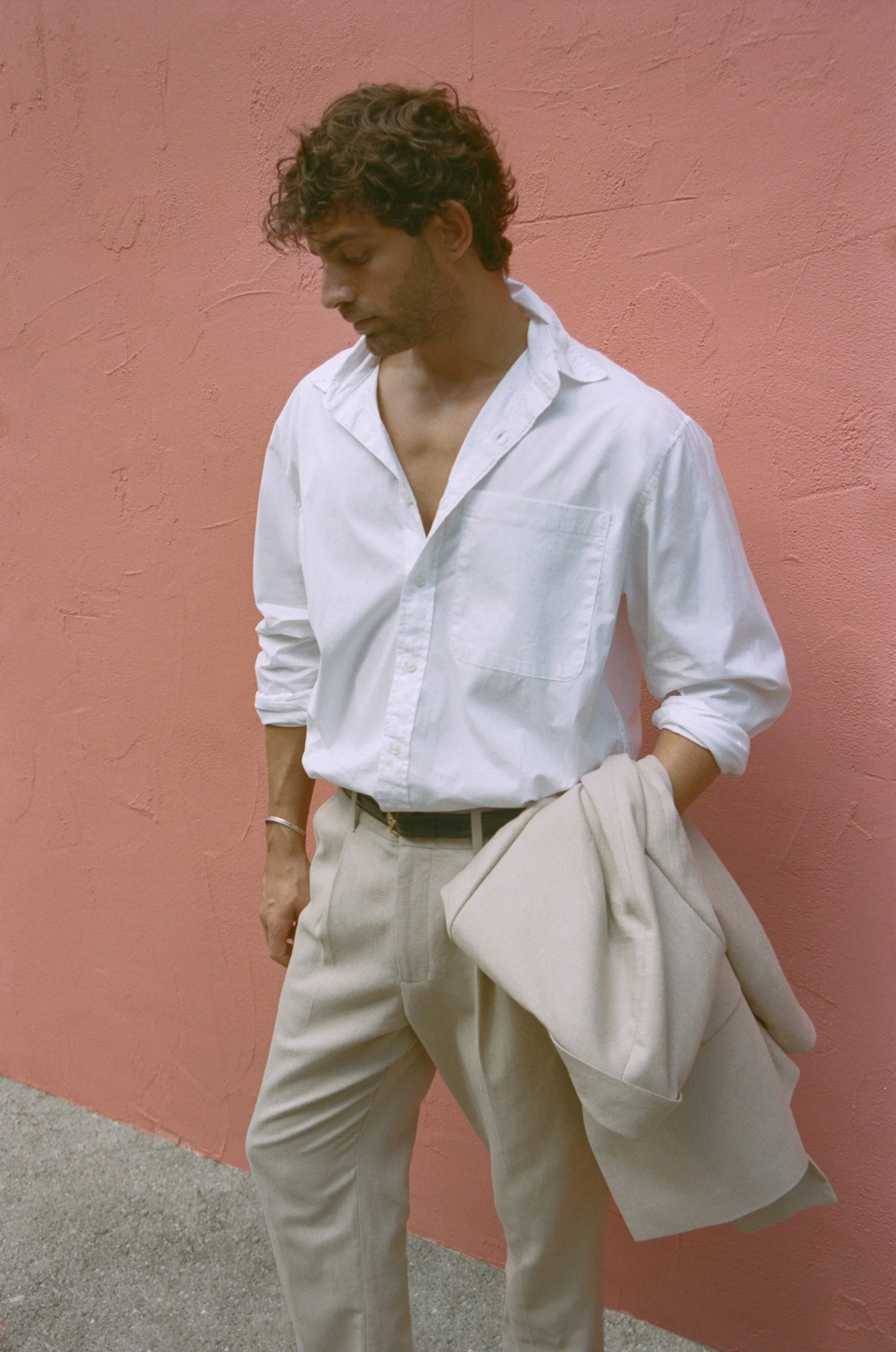 ANF_SUMMER1_2024_CAMPAIGN_SUITS_MENS_D2_LOOK3_FILM_45421-5-022.jpeg