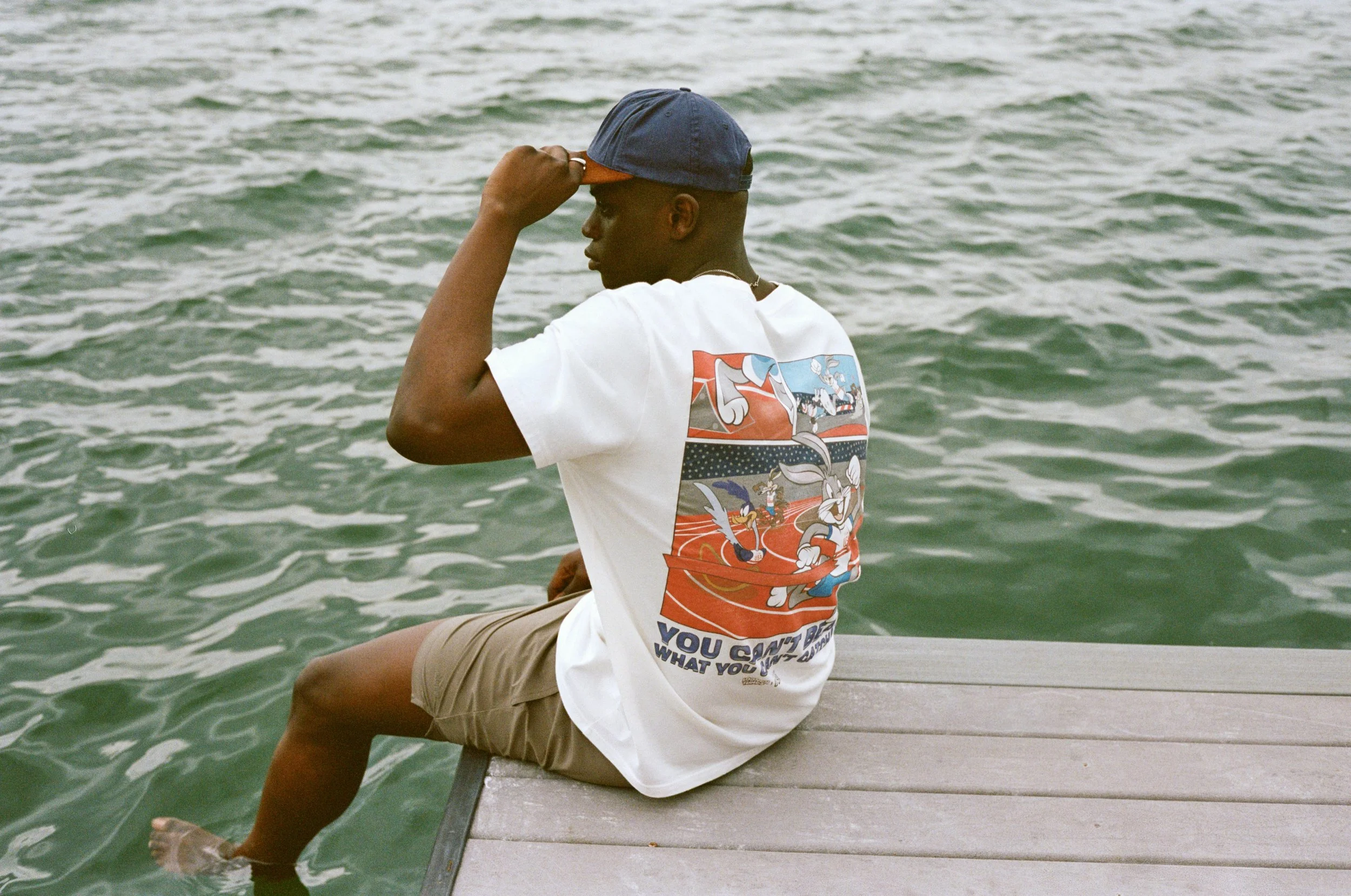 HOLLISTER_2024_FALL_1_CAMPAIGN_HOT_WEAR_NOW_NEWNESS_MENS_D12_LOOK5_FILM_0023.jpeg