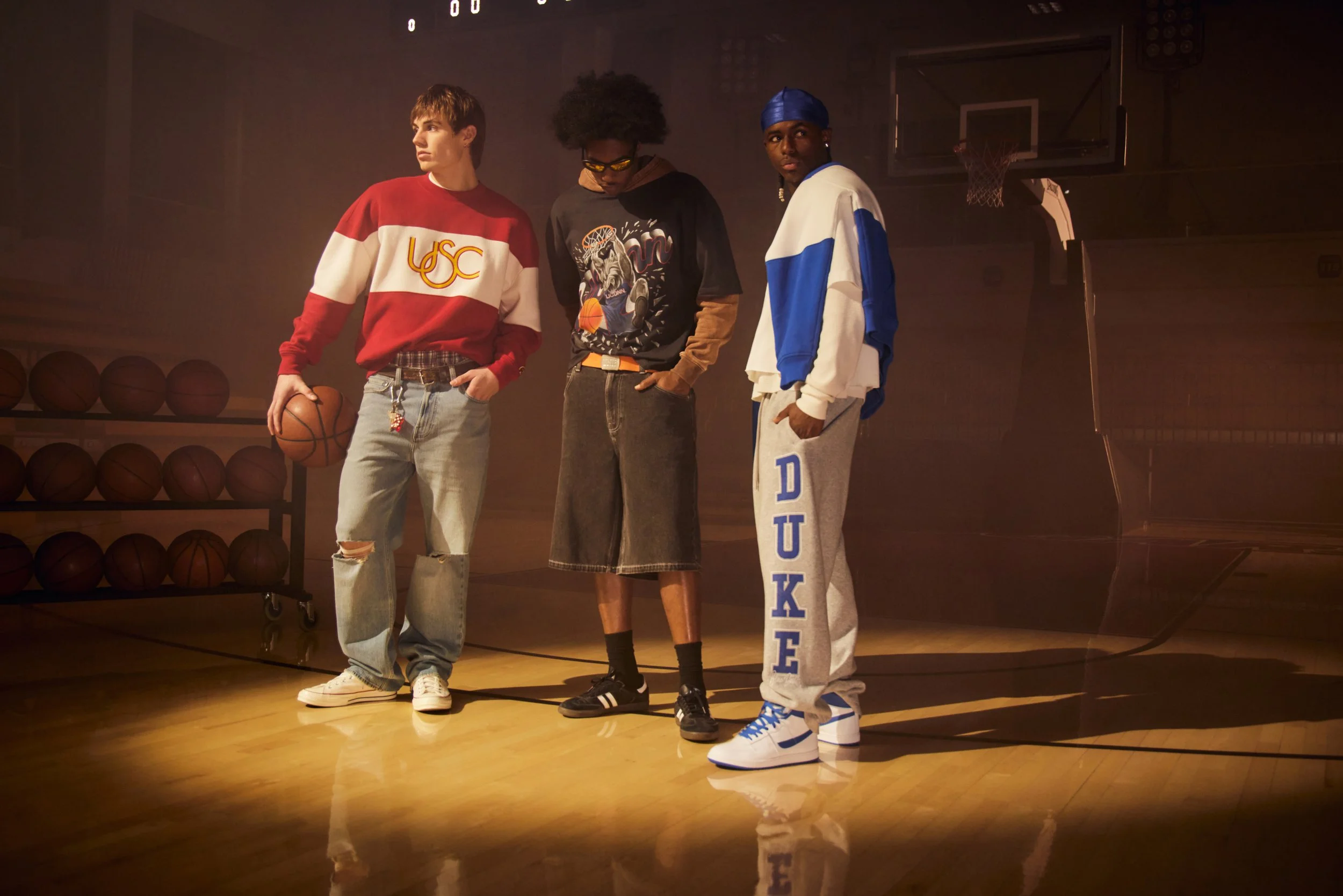 HOLLISTER_2025_SPR2_EDITORIAL_COLLEGIATE_MENS_D2_GROUP2_2073.jpeg