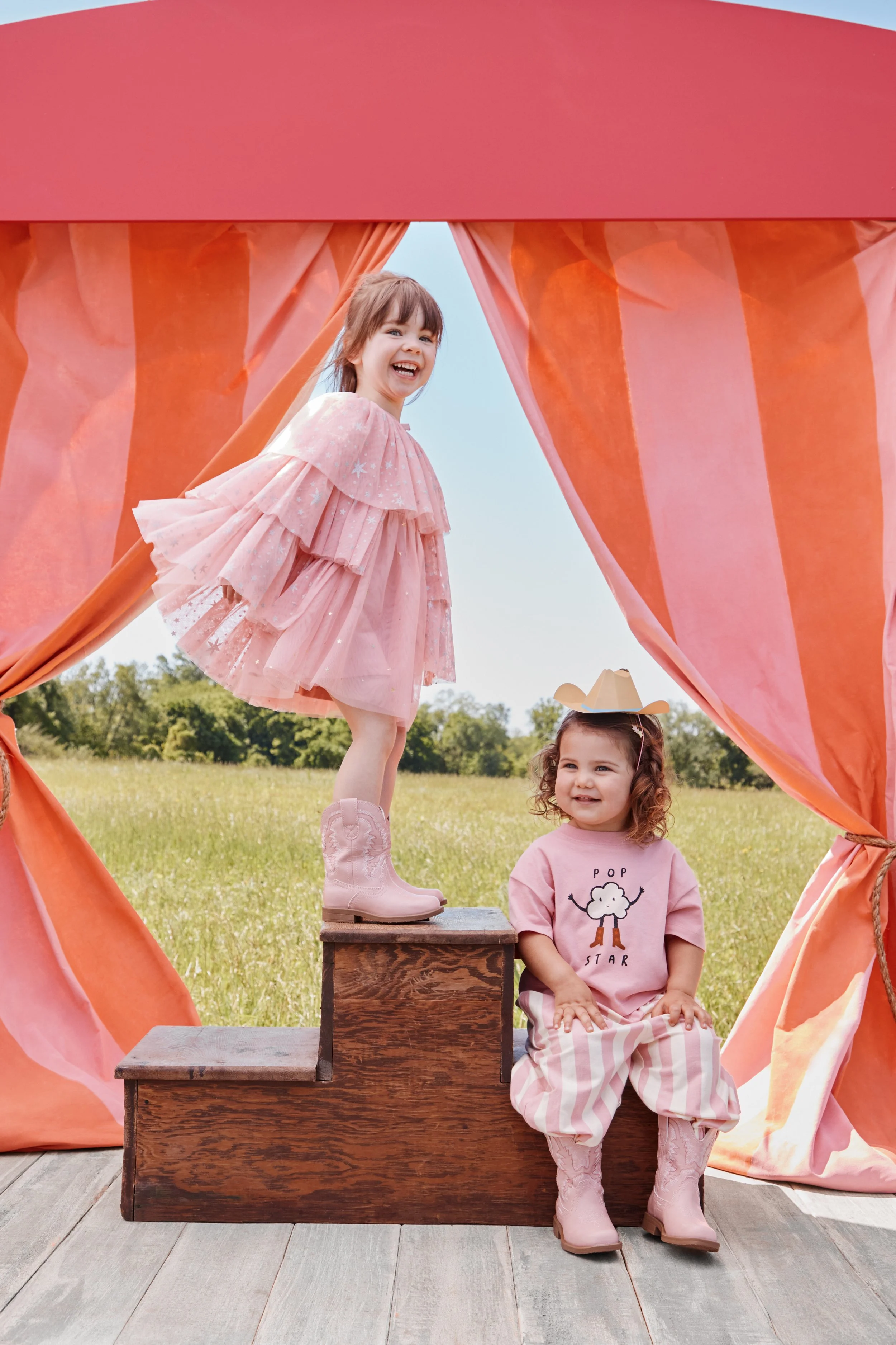 FA25_ApparelImAStar_44_083_hero 1.jpeg