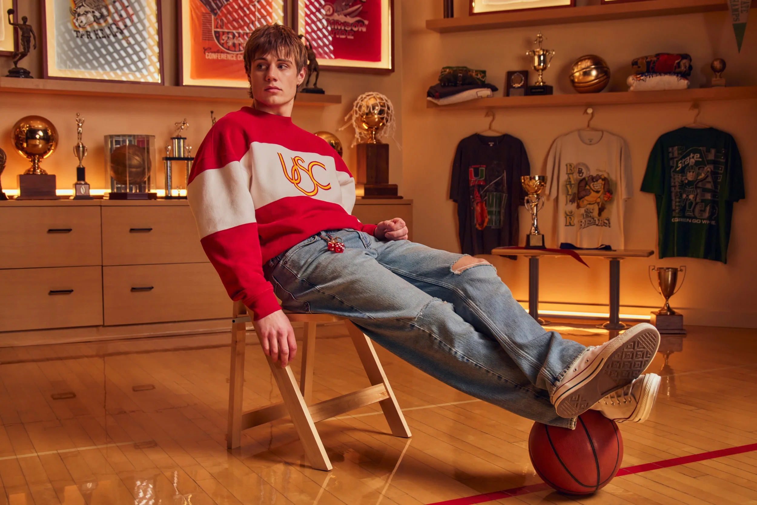 HOLLISTER_2025_SPR2_EDITORIAL_COLLEGIATE_MENS_D2_LOOK9_5247.jpeg