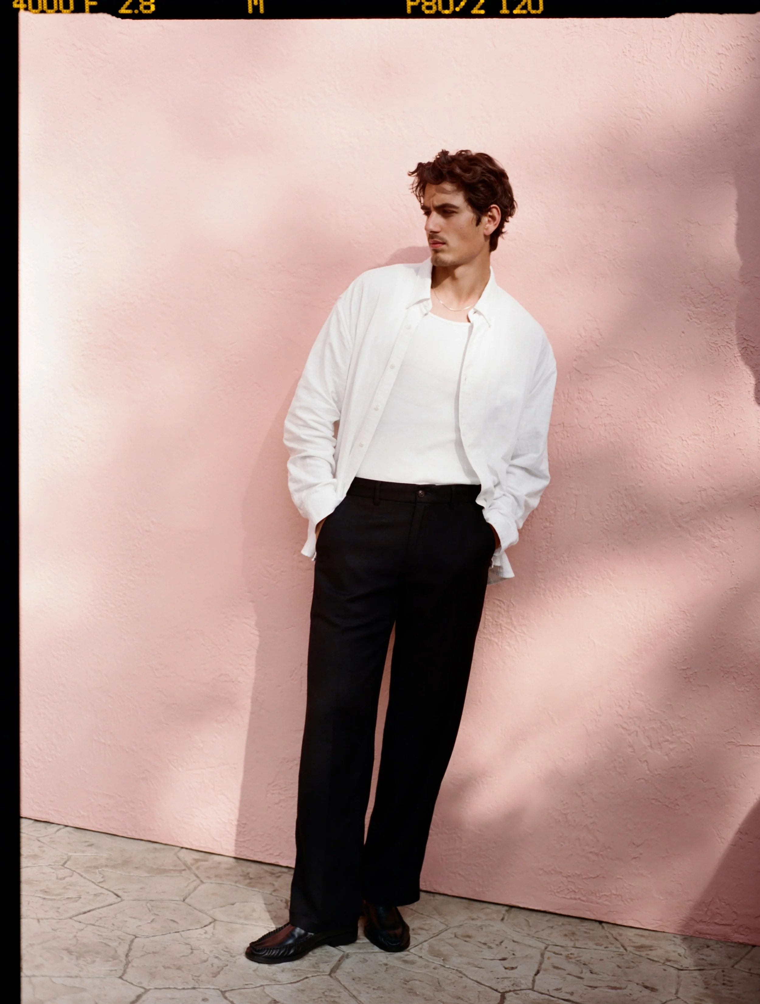 ANF_SPRING_2_2025_CAMPAIGN_COLLARS_AND_WOVEN_SHIRTS_MENS_D2_LOOK5_FILM_252700300008_20241205.jpeg