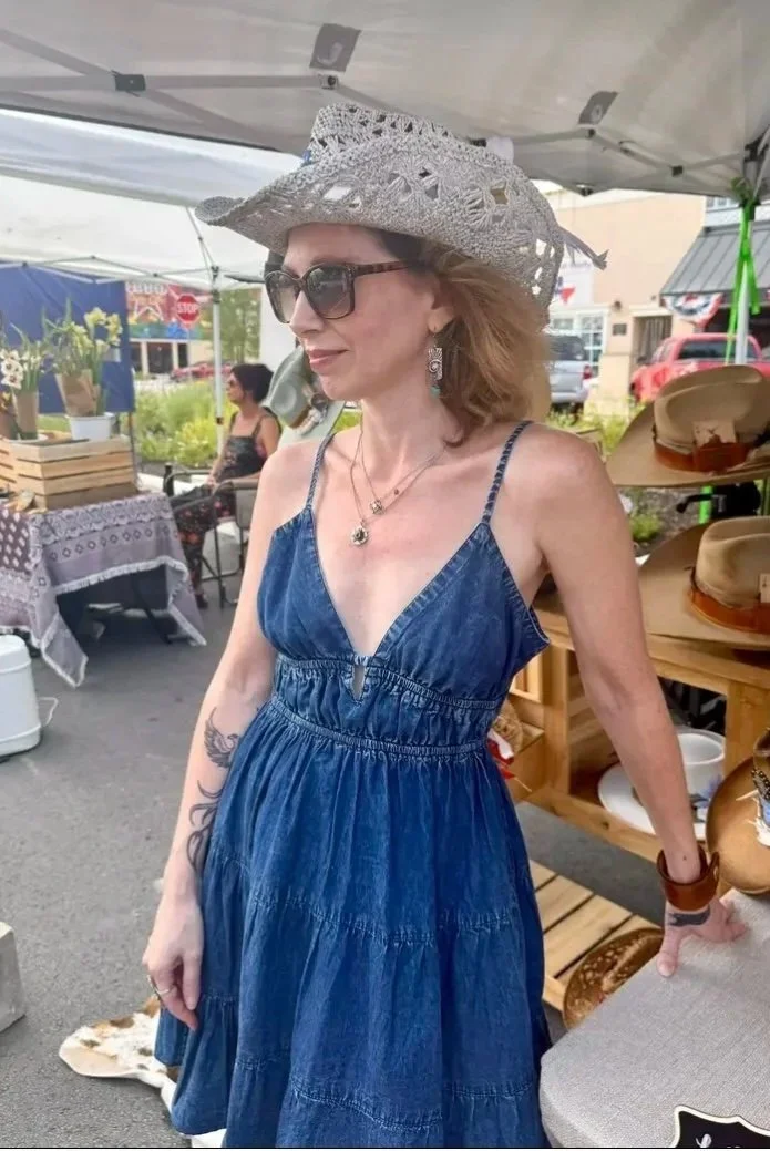 Angela Dawn at a Texas Artisan's Market