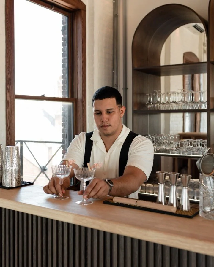 We may be biased, but we know our mixology team is the best. Whatever your event&rsquo;s bar needs may be, we handle it all in-house with @iliumbrewing 🍸 reach out to learn more about our bar packages and start planning your dream event! Hello@everm