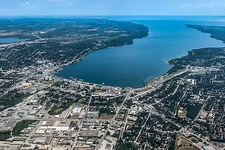 Aerial shot of Barrie