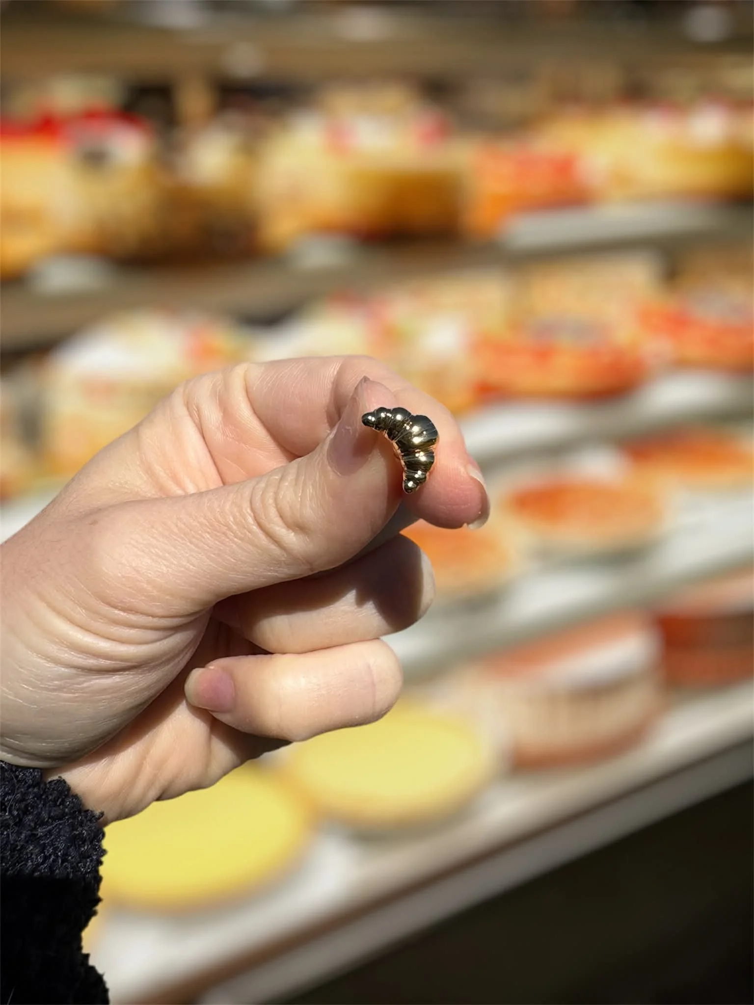 Crossaint Earring 1.jpg