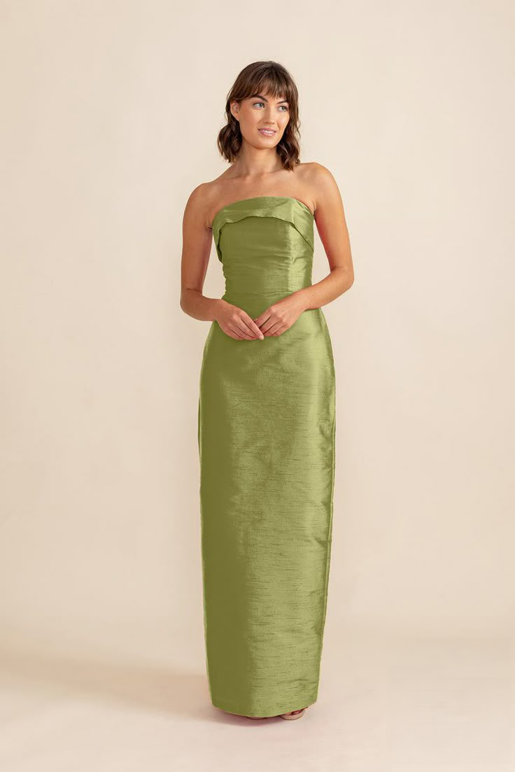 green dress.png