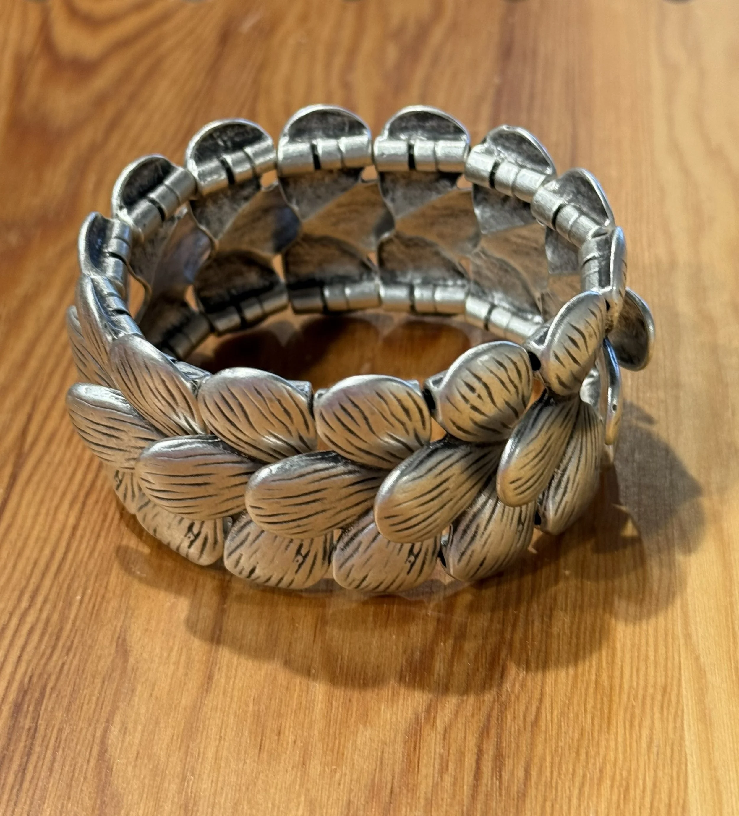 Laurel Leaf Cuff
