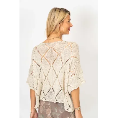 diamond-open-knit-sweater (4).webp