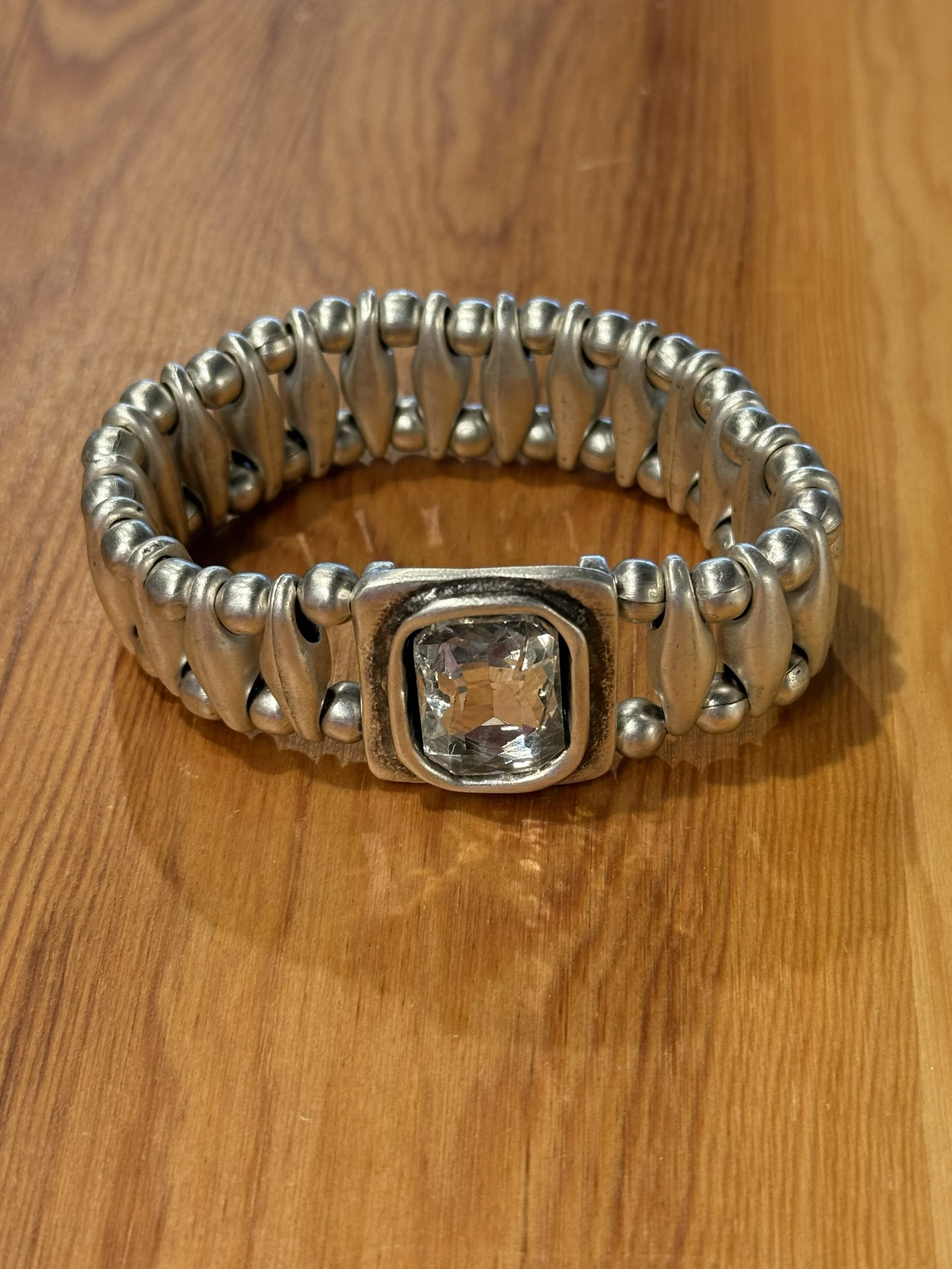 The Kira Bracelet