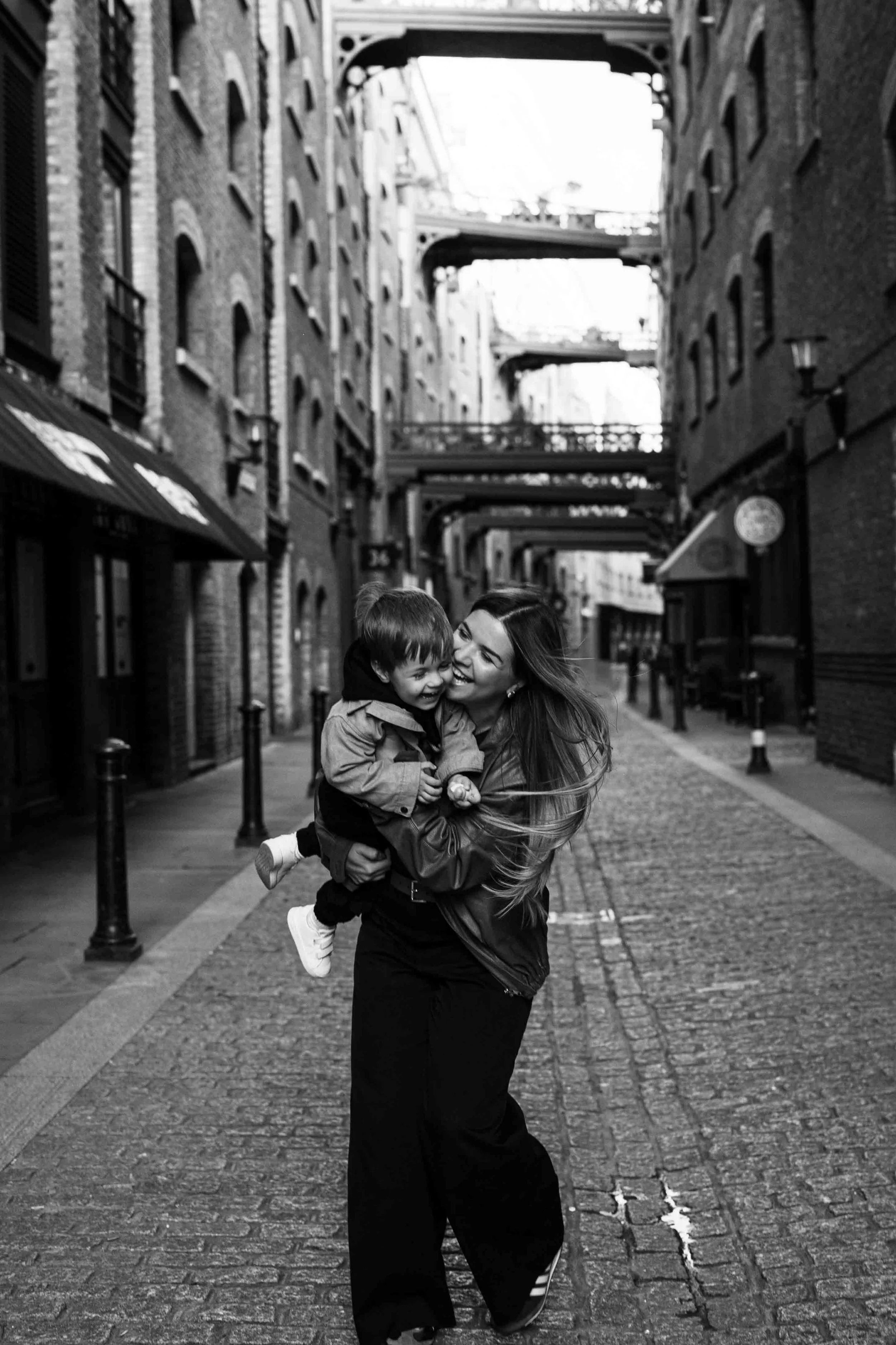 heartfelt motherhood portraits