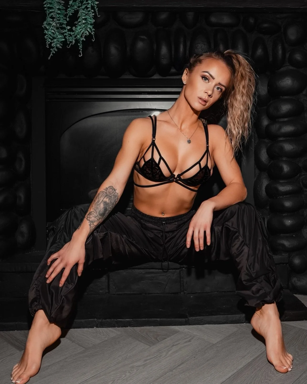 🖤🖤🖤

 @eliteambitionsphotography