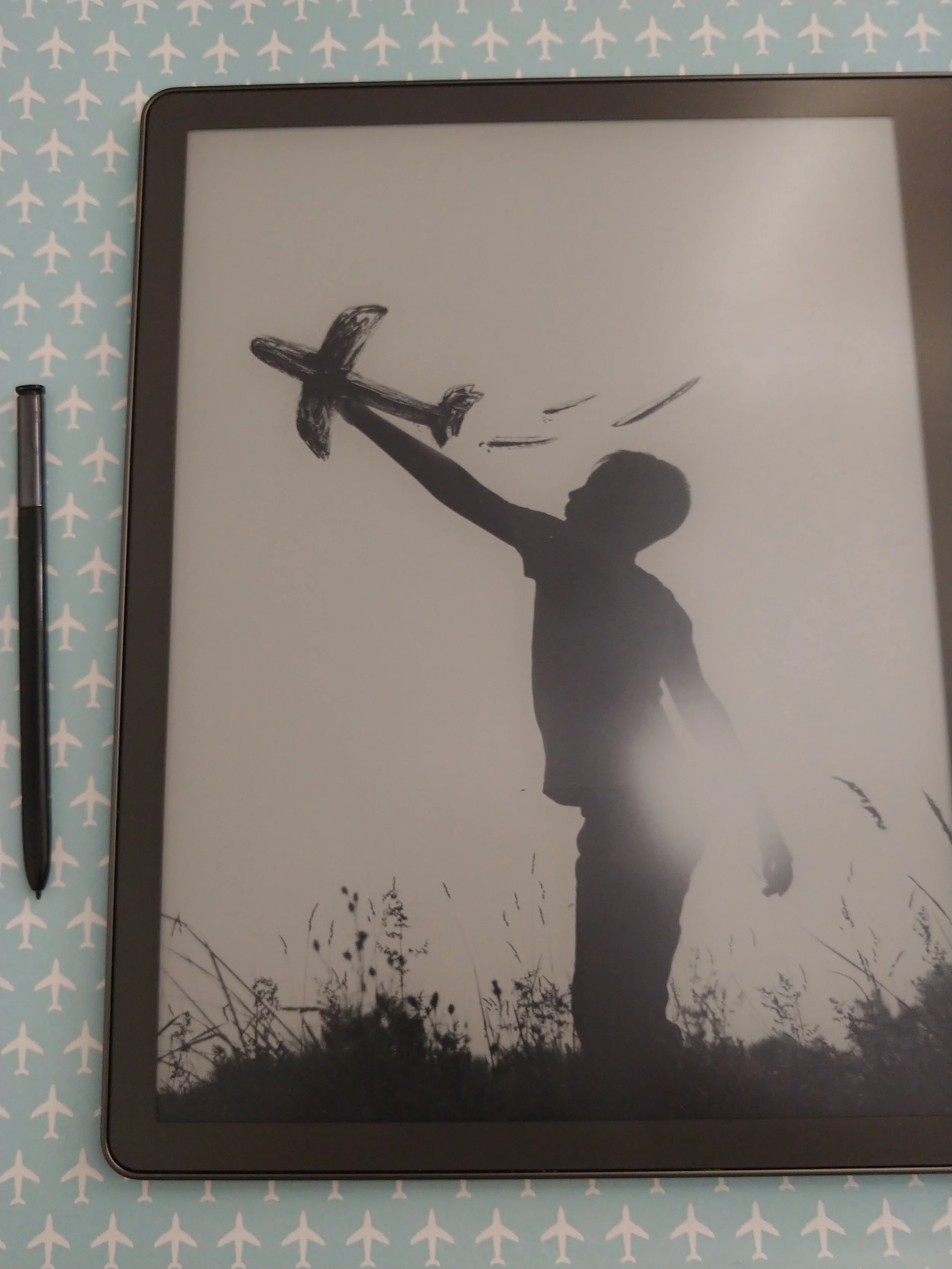 Kindle Scribe and a Stylus