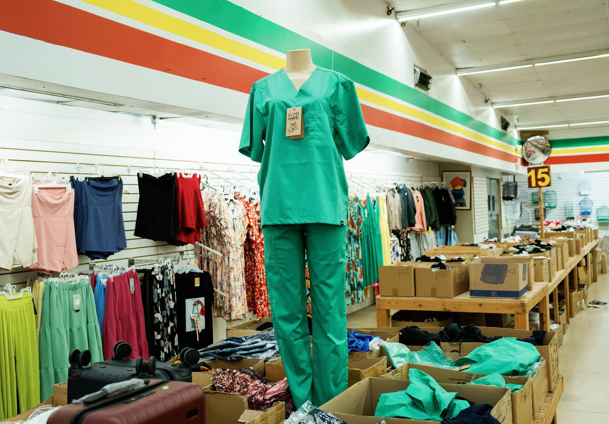 discountstore_clothes