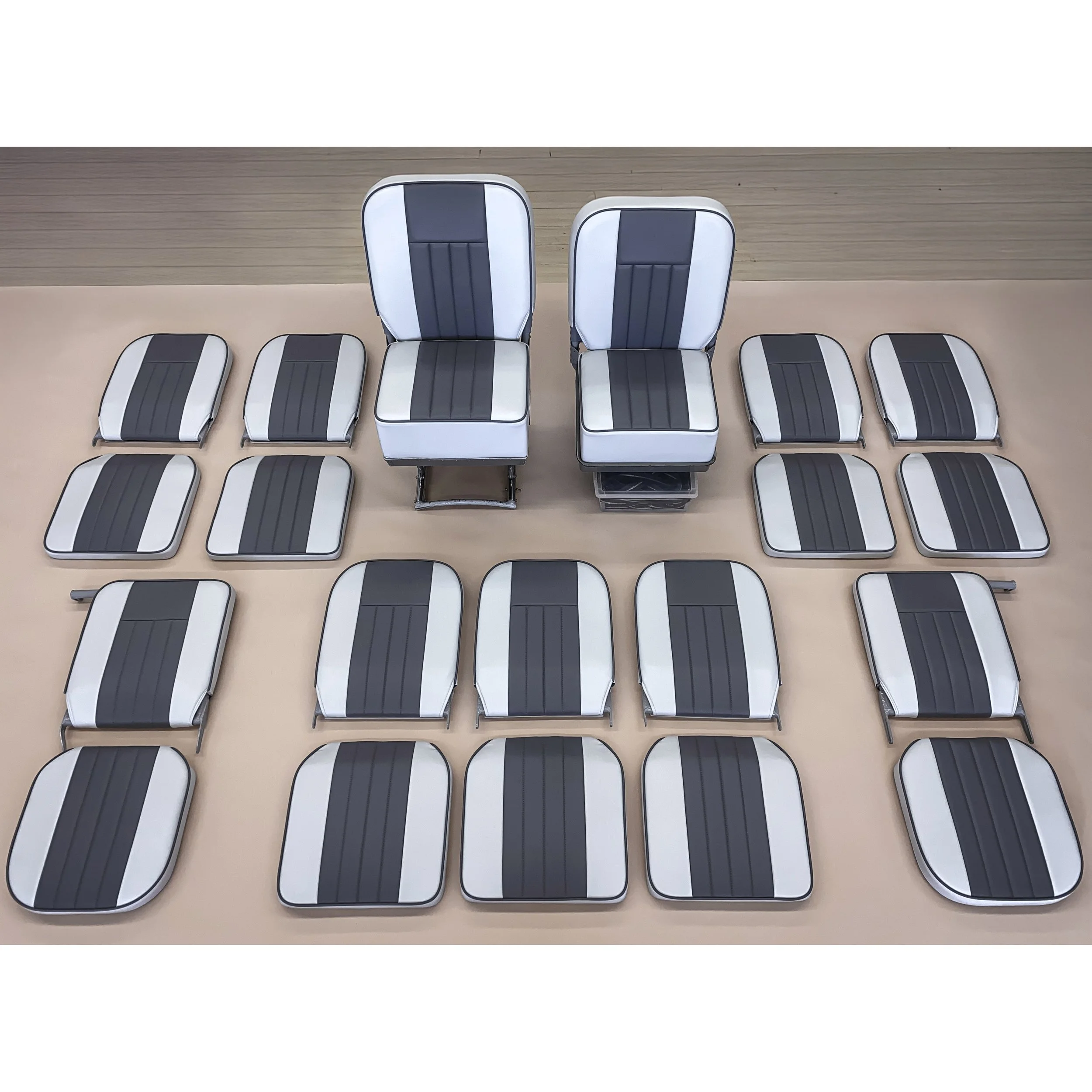 deHavilland Otter aircraft complete seats upholstery in Ultraleather