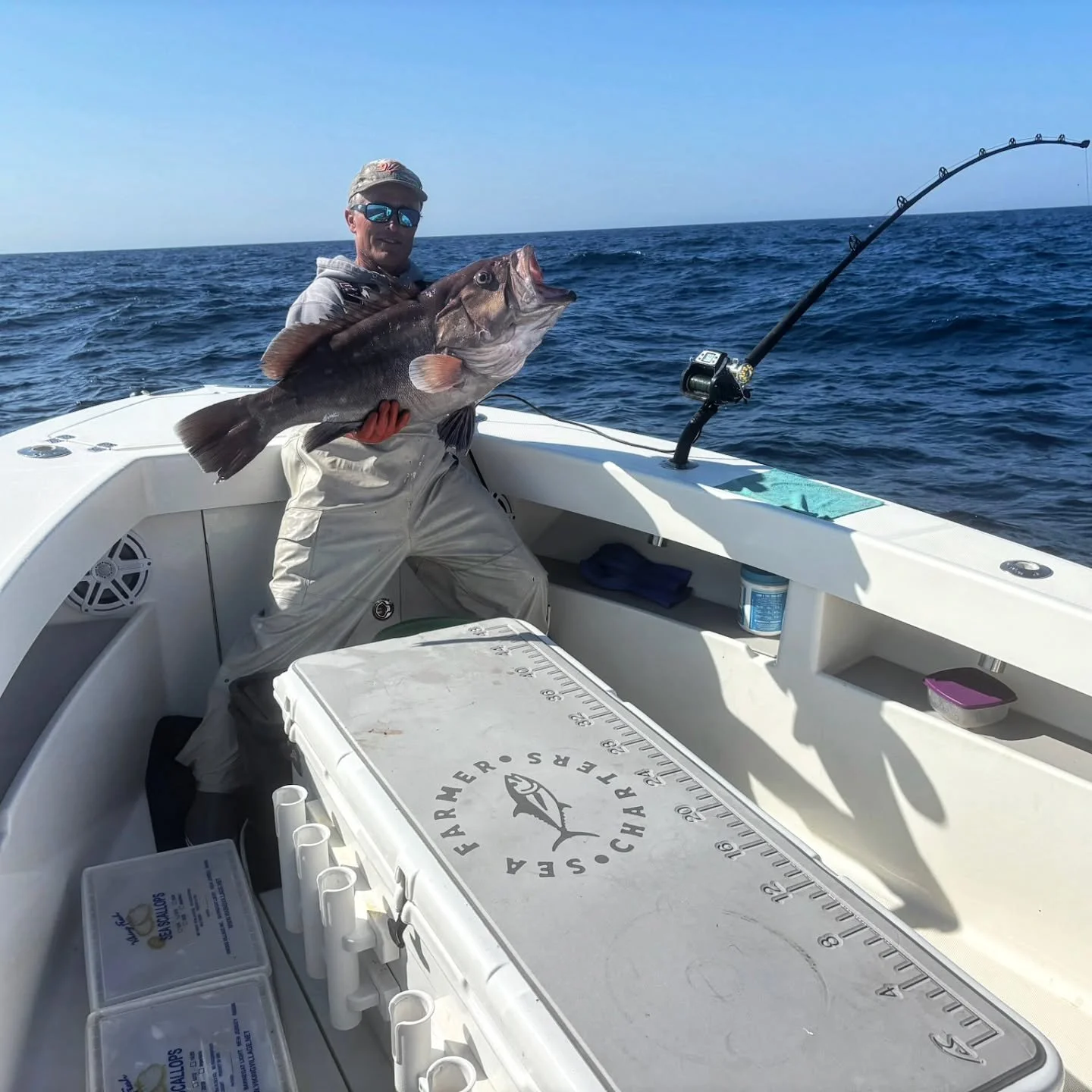 The elusive Snowy! Always a welcomed guest on the Sea Farmer boats!
.
.
.
#seafarmercharters #seaveeboats #snowygrouper #bottomfishing #tilefish #barnegatinlet #barnegatlight #lbifishing #lbifishingcharter #njoffshore