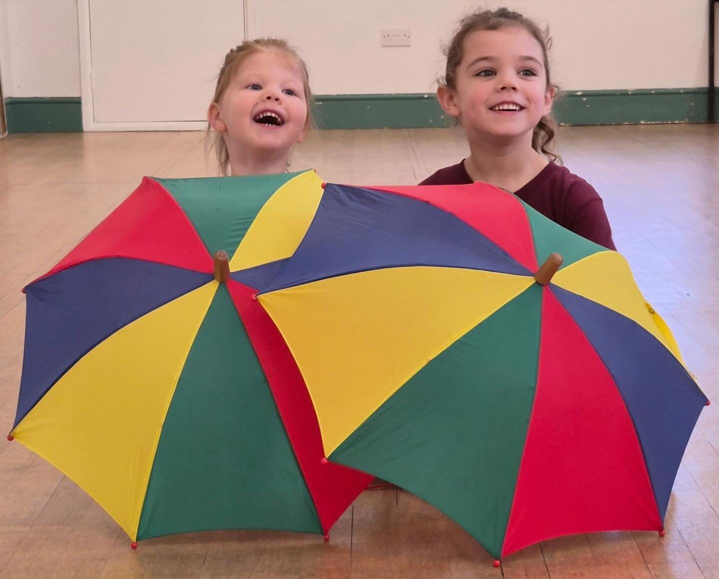 ☔✨ Singing in the Rain at Infinity Dance Cornwall! ✨☔

Our Primary Modern &amp; Pre-Primary Tap dancers are having the most magical half term as we step into the world of 🎶 Singing in the Rain! 🎶

With umbrellas in hand, our little dancers are:
💧 