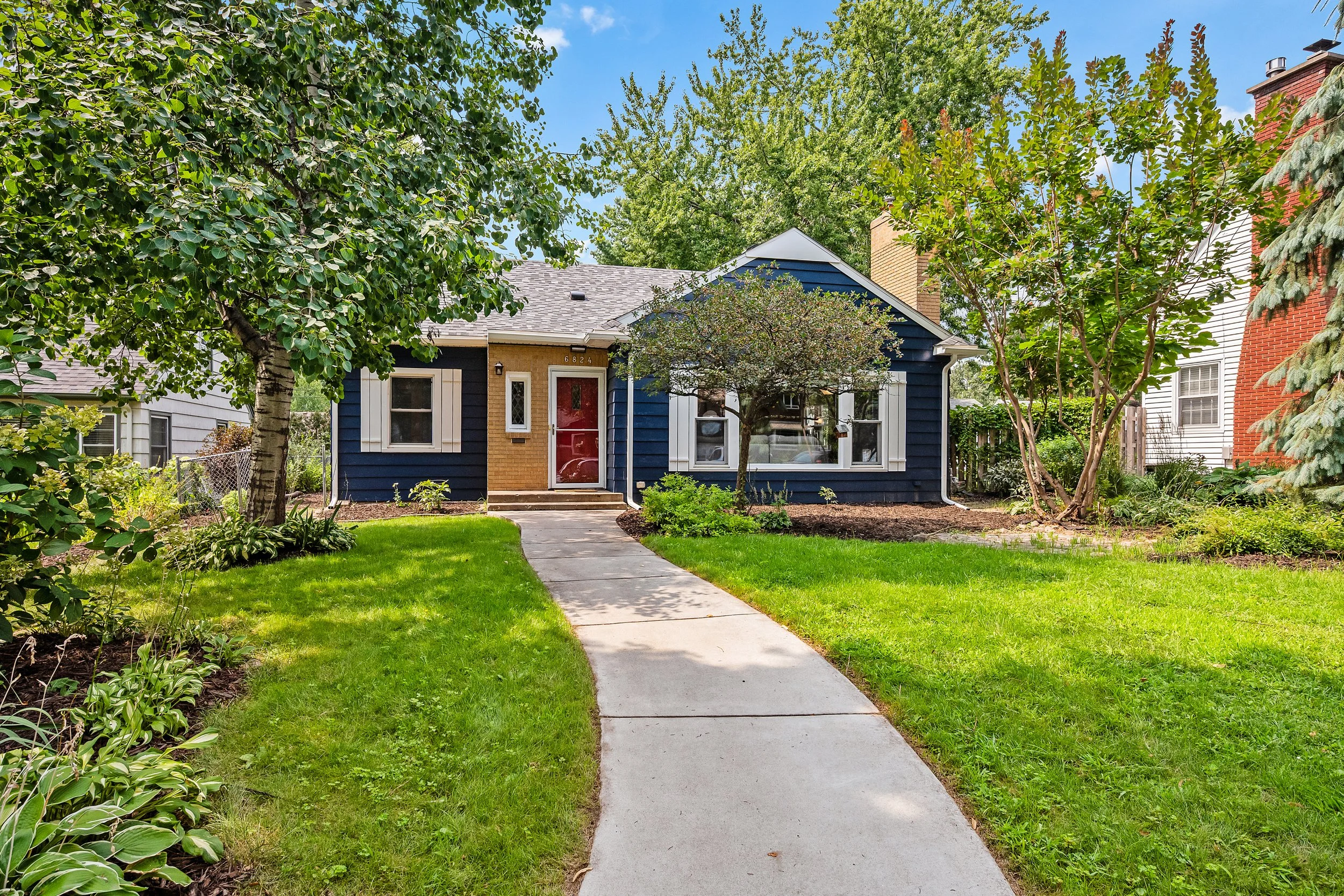 6824 Garfield Avenue, Richfield, MN 55423