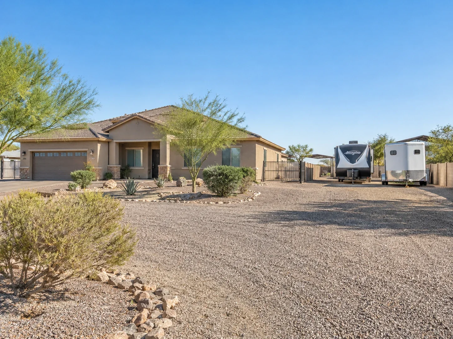 Properties with no HOA restrictions and trailer or RV parking for sale in Arizona