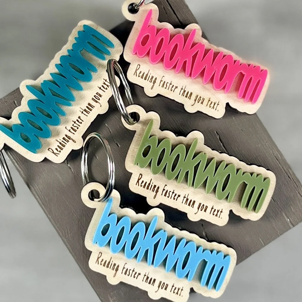 Bookworm Keychain - Contour