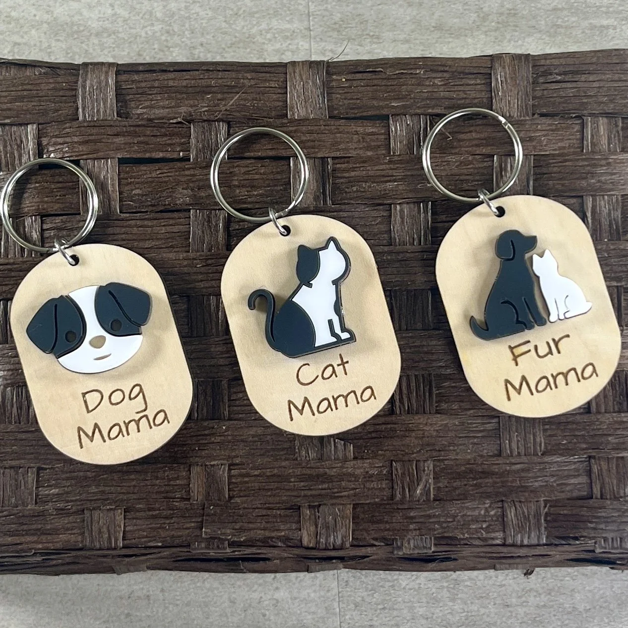 Dog Mama/Cat Mama/Fur Mama Keychain