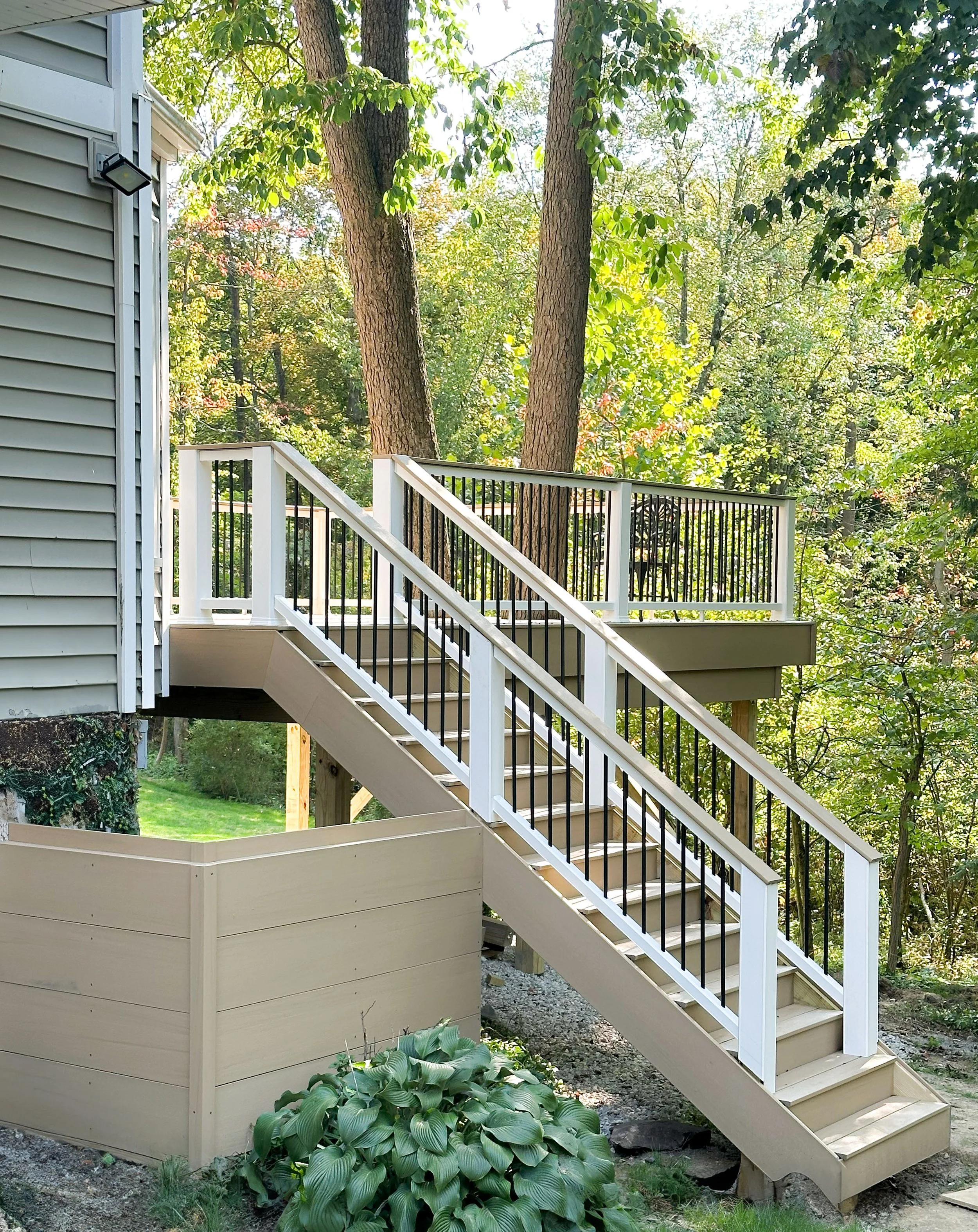 chagrin deck 002.jpg