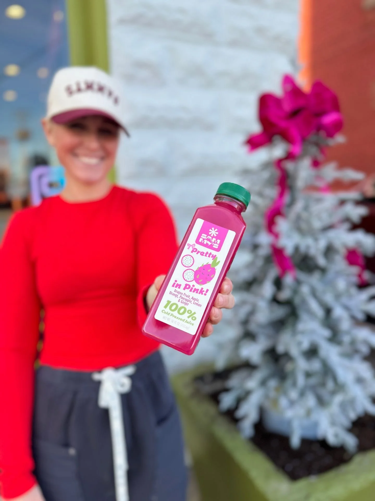 Post holiday grog?? Start the new year off right with Sammy's cold pressed juice. Hydrating, all natural, good for the body and soul!

#freshpressedjuice #sammys #newyears