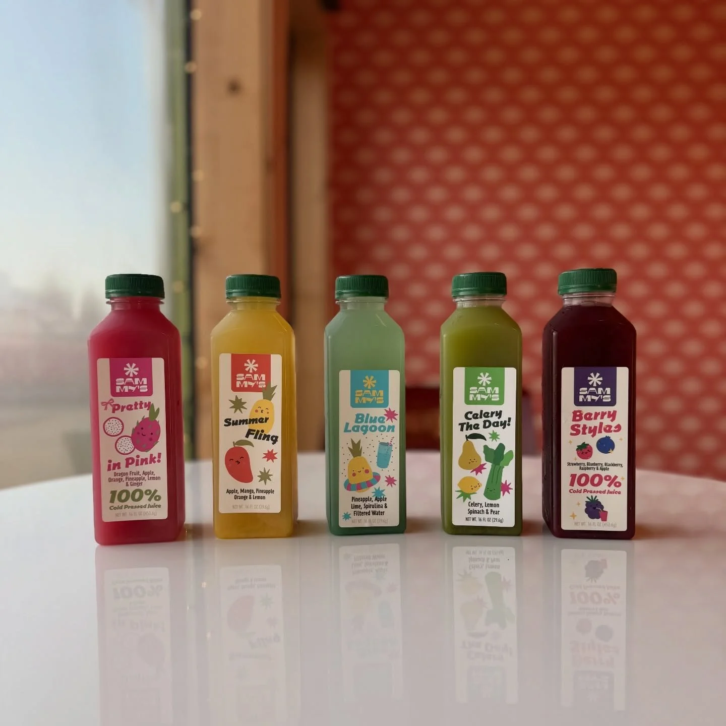 Fresh pressed &amp; ready for you 🧃

Not all juice is created equal &bull; Cold-pressed juice keeps more vitamins &amp; enzymes than traditional juicing meaning more benefits in every sip 🧃✨#juicing #juice #freshjuice #illinois #womenowned 

Which 