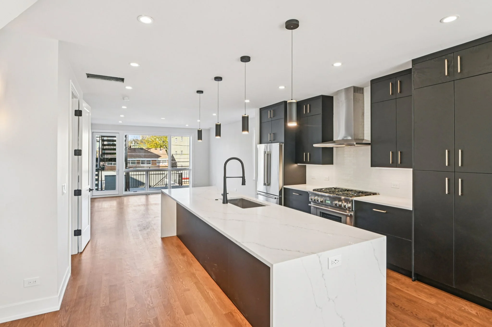 Noble Square duplex interior, Chicago